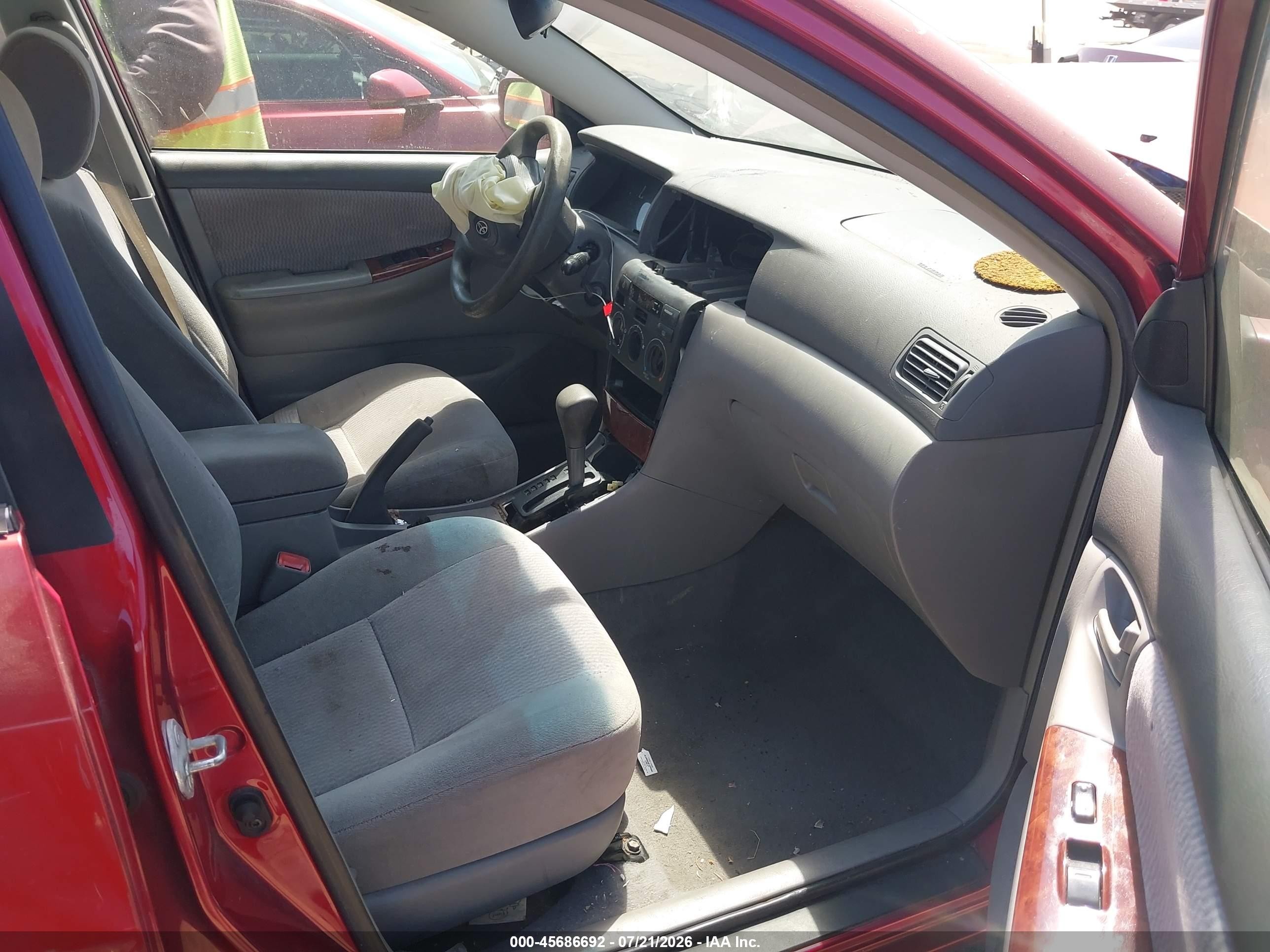 2007 Toyota Corolla Le Красный vin: 1NXBR32EX7Z789099