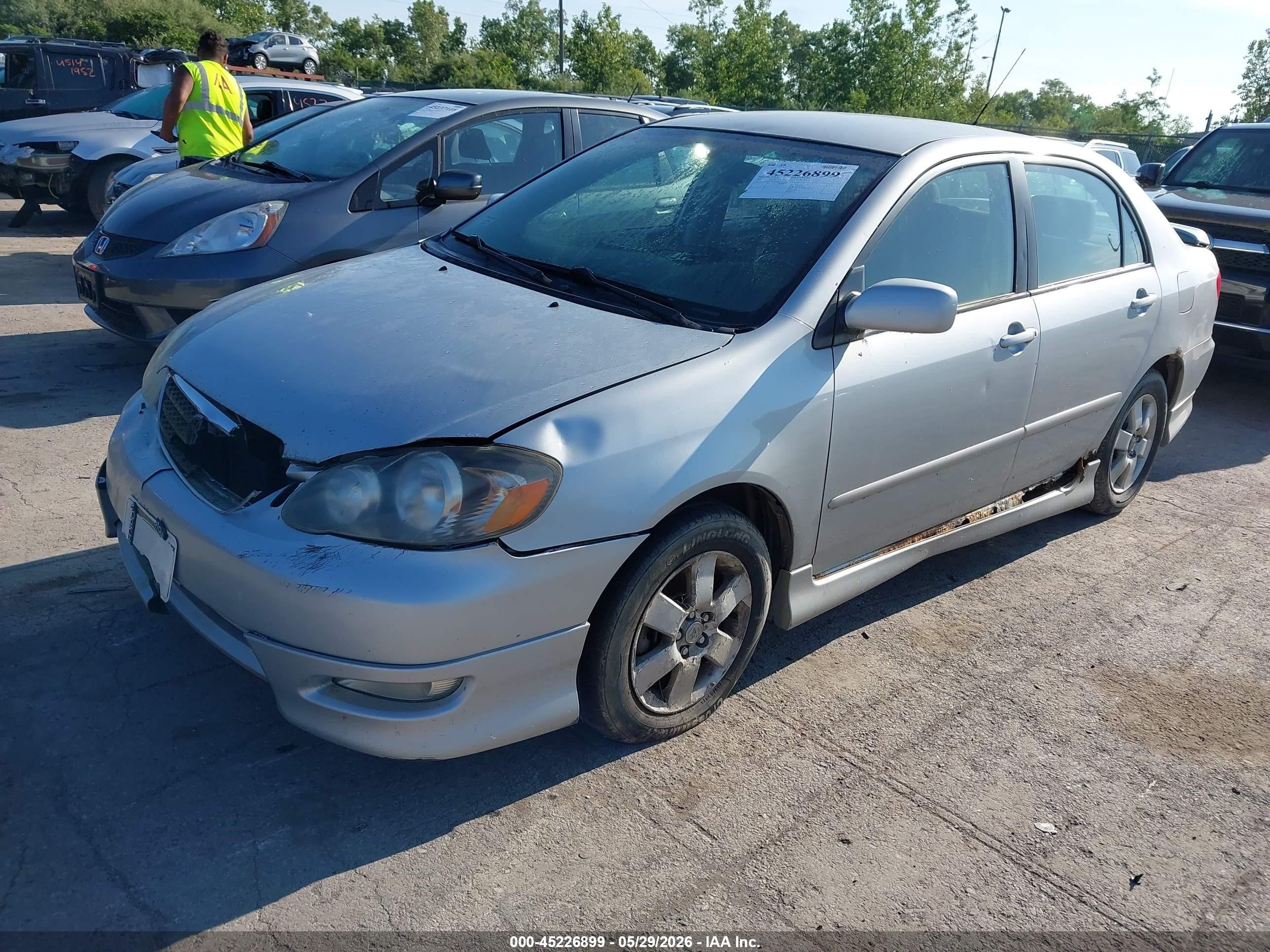 2007 Toyota Corolla S Серебряный vin: 1NXBR32EX7Z798868