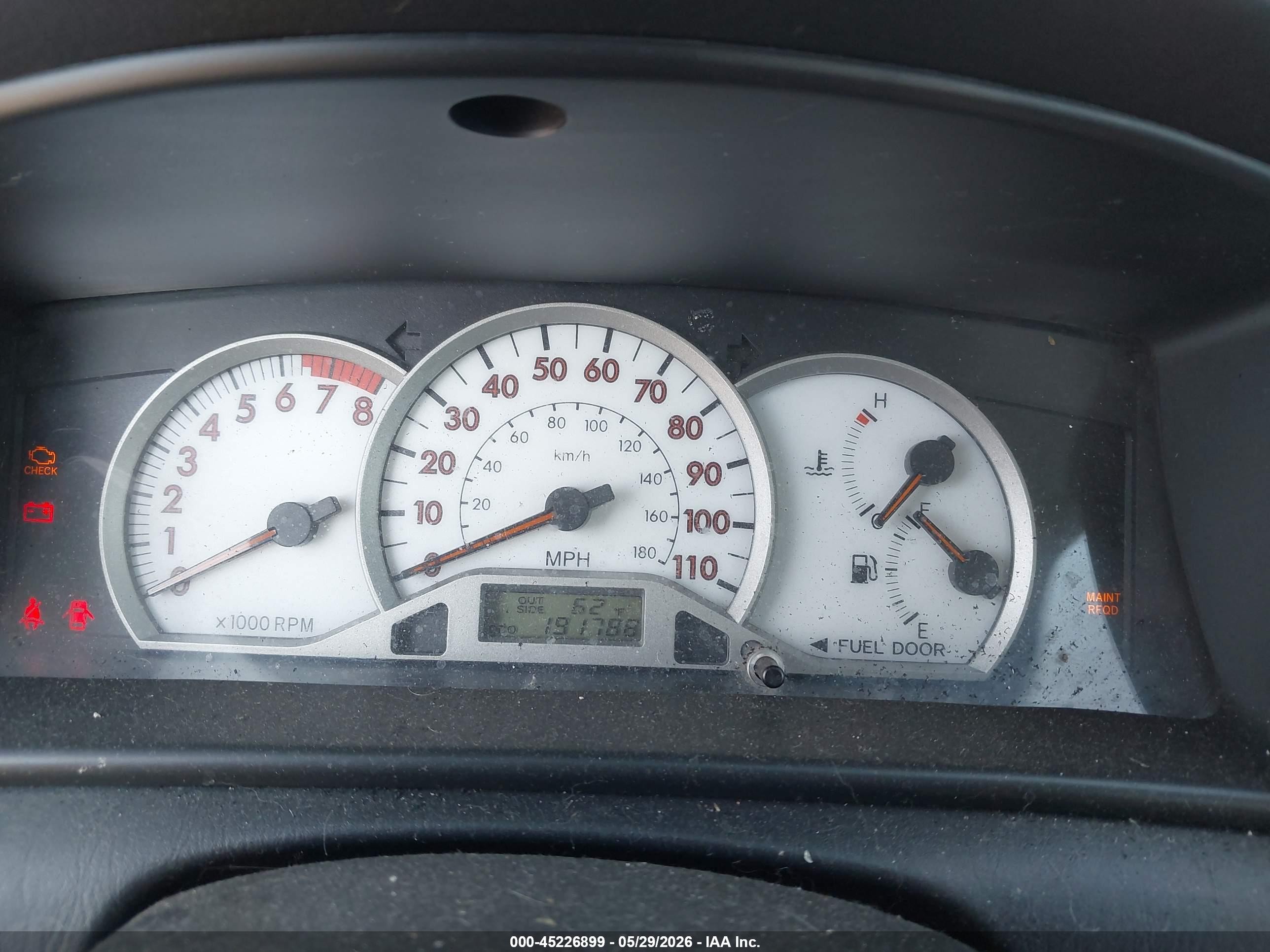 2007 Toyota Corolla S Серебряный vin: 1NXBR32EX7Z798868