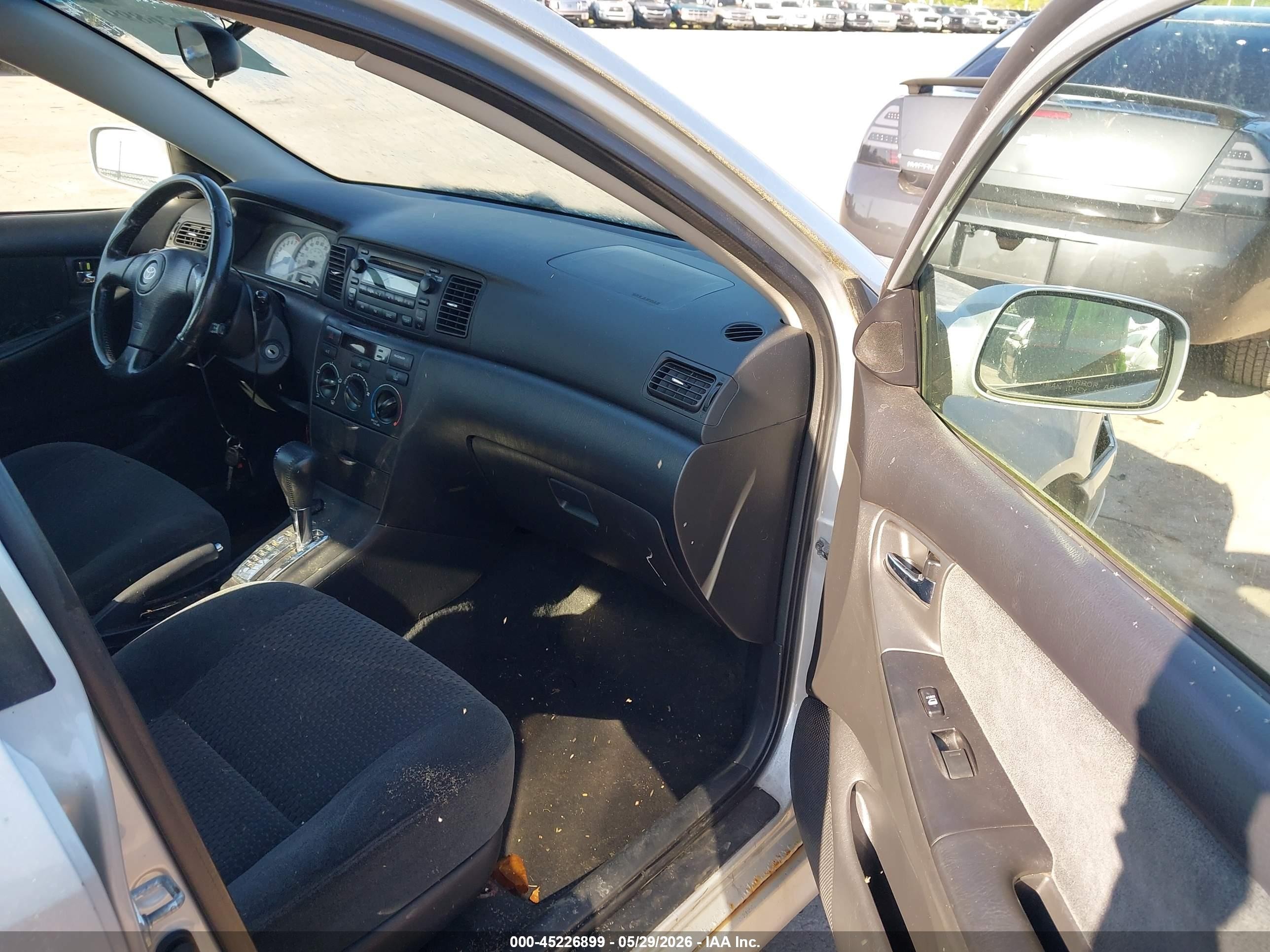 2007 Toyota Corolla S Серебряный vin: 1NXBR32EX7Z798868