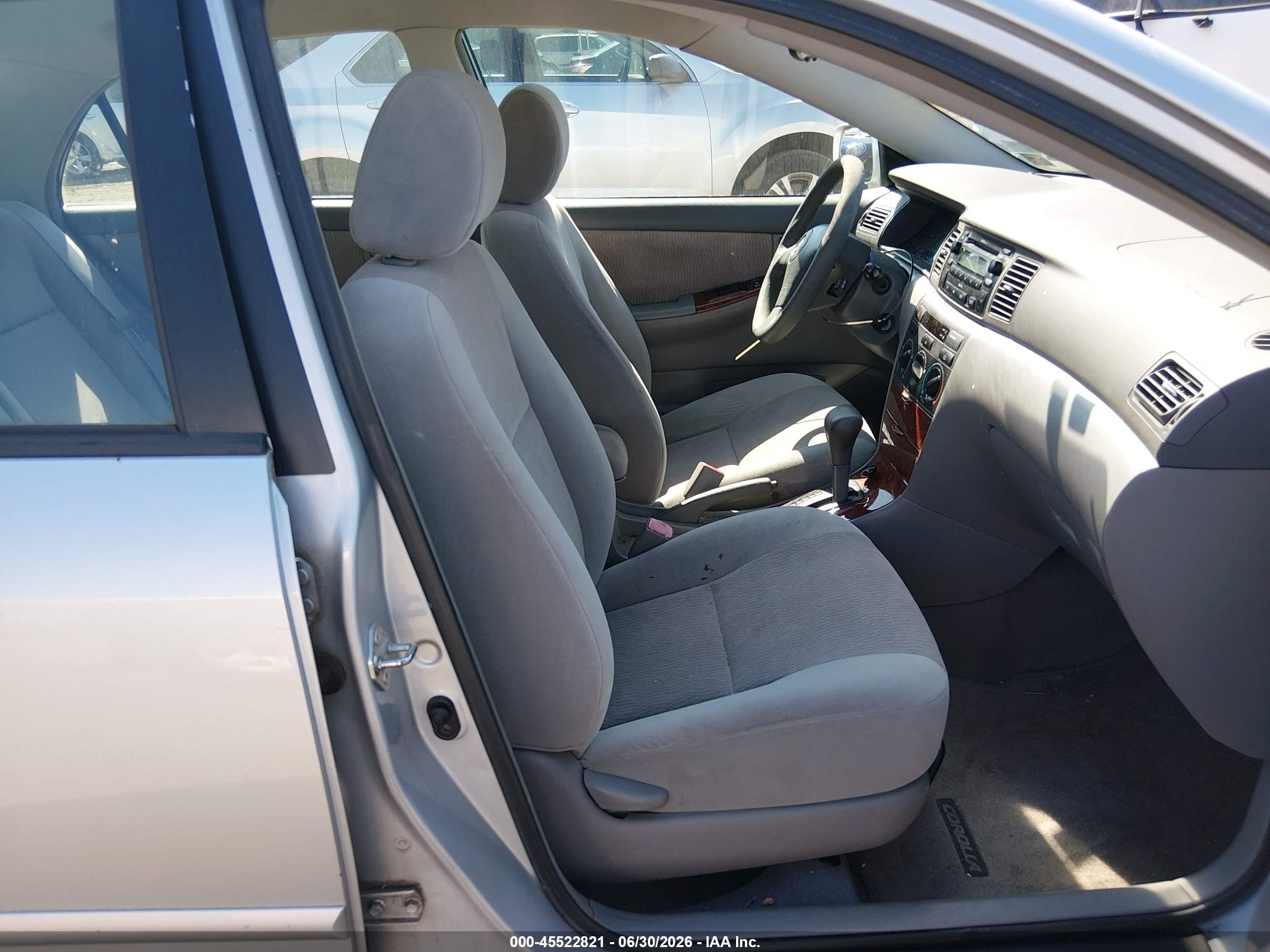 2007 Toyota Corolla Le Silver vin: 1NXBR32EX7Z841878