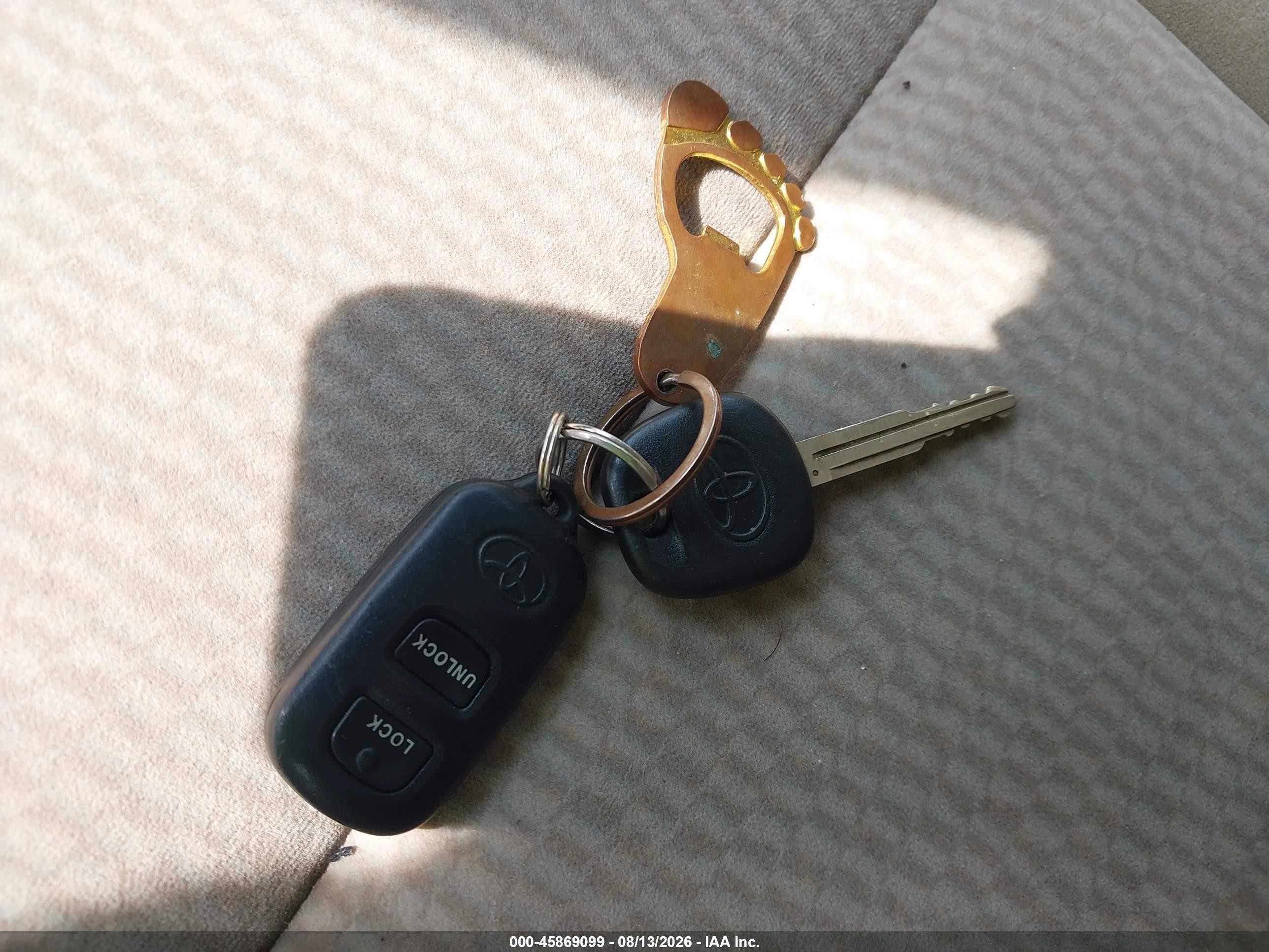 2007 Toyota Corolla Le Burgundy vin: 1NXBR32EX7Z859927
