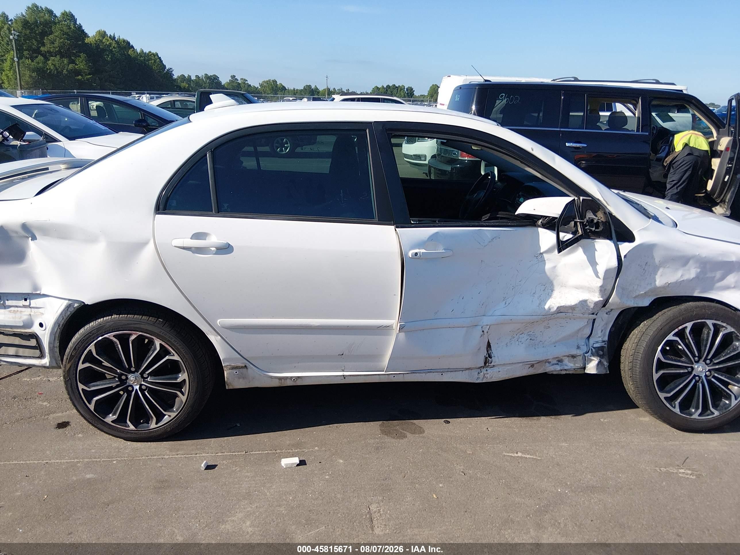 2007 Toyota Corolla S White vin: 1NXBR32EX7Z903957