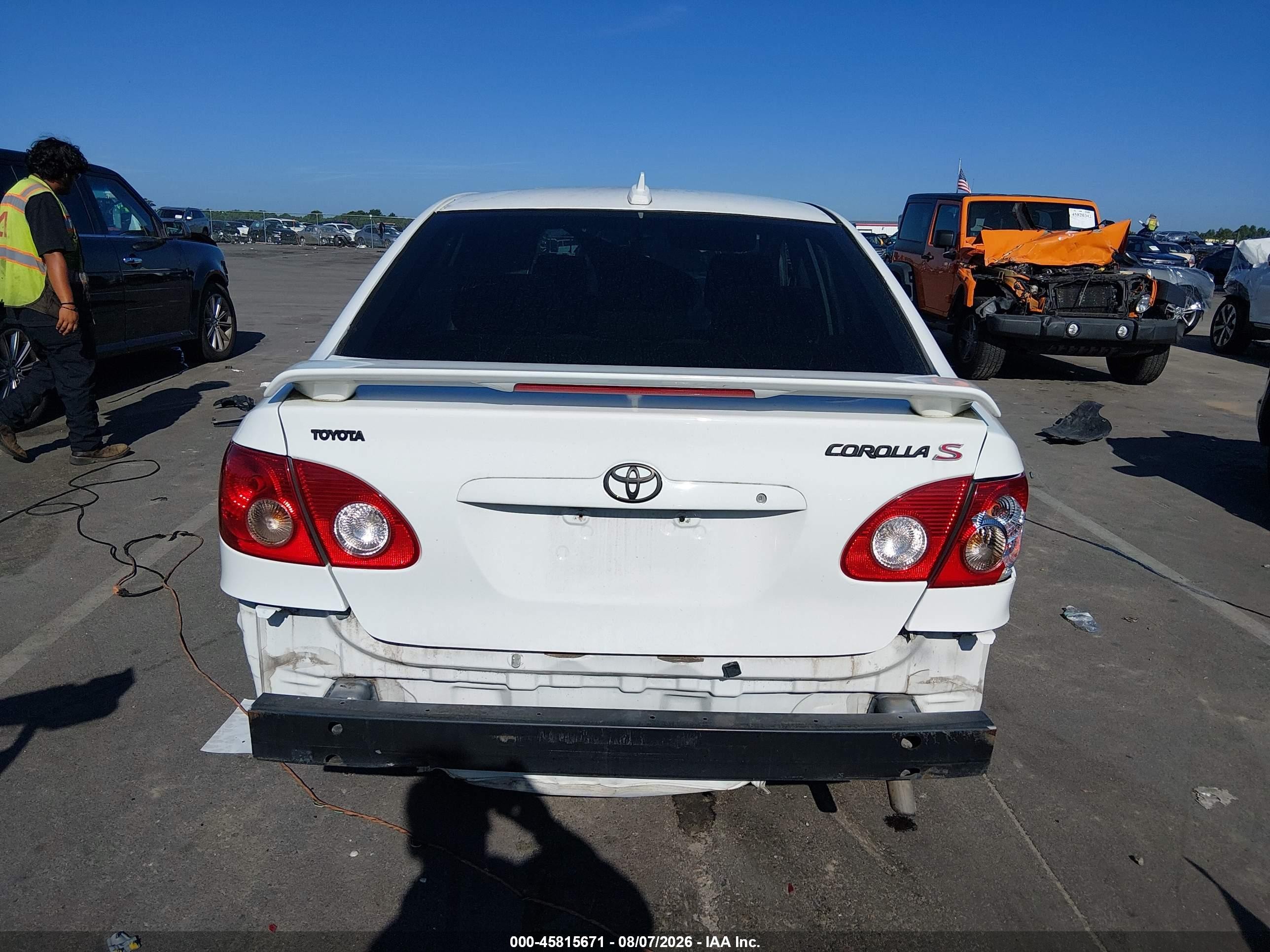 2007 Toyota Corolla S White vin: 1NXBR32EX7Z903957