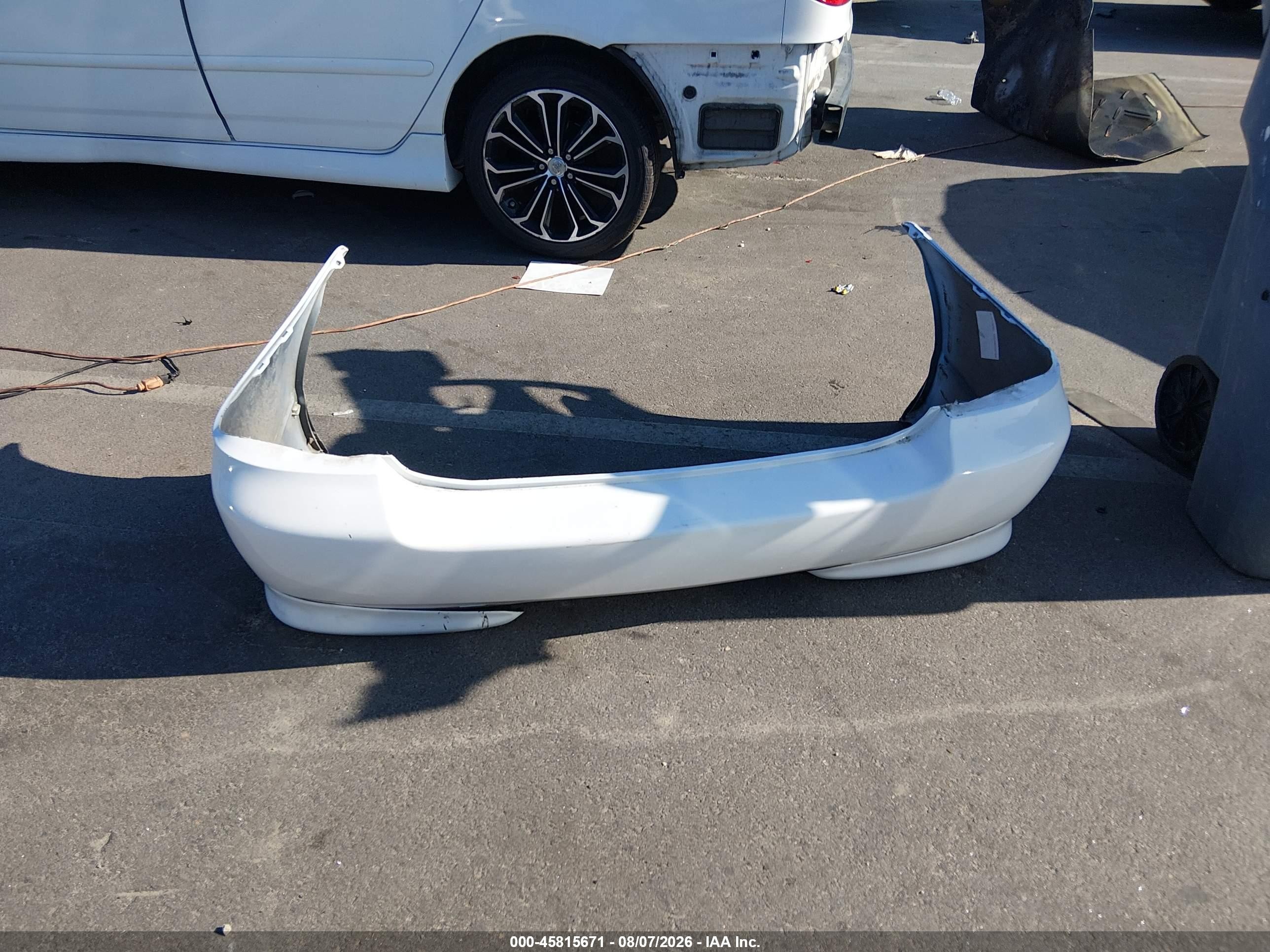2007 Toyota Corolla S White vin: 1NXBR32EX7Z903957