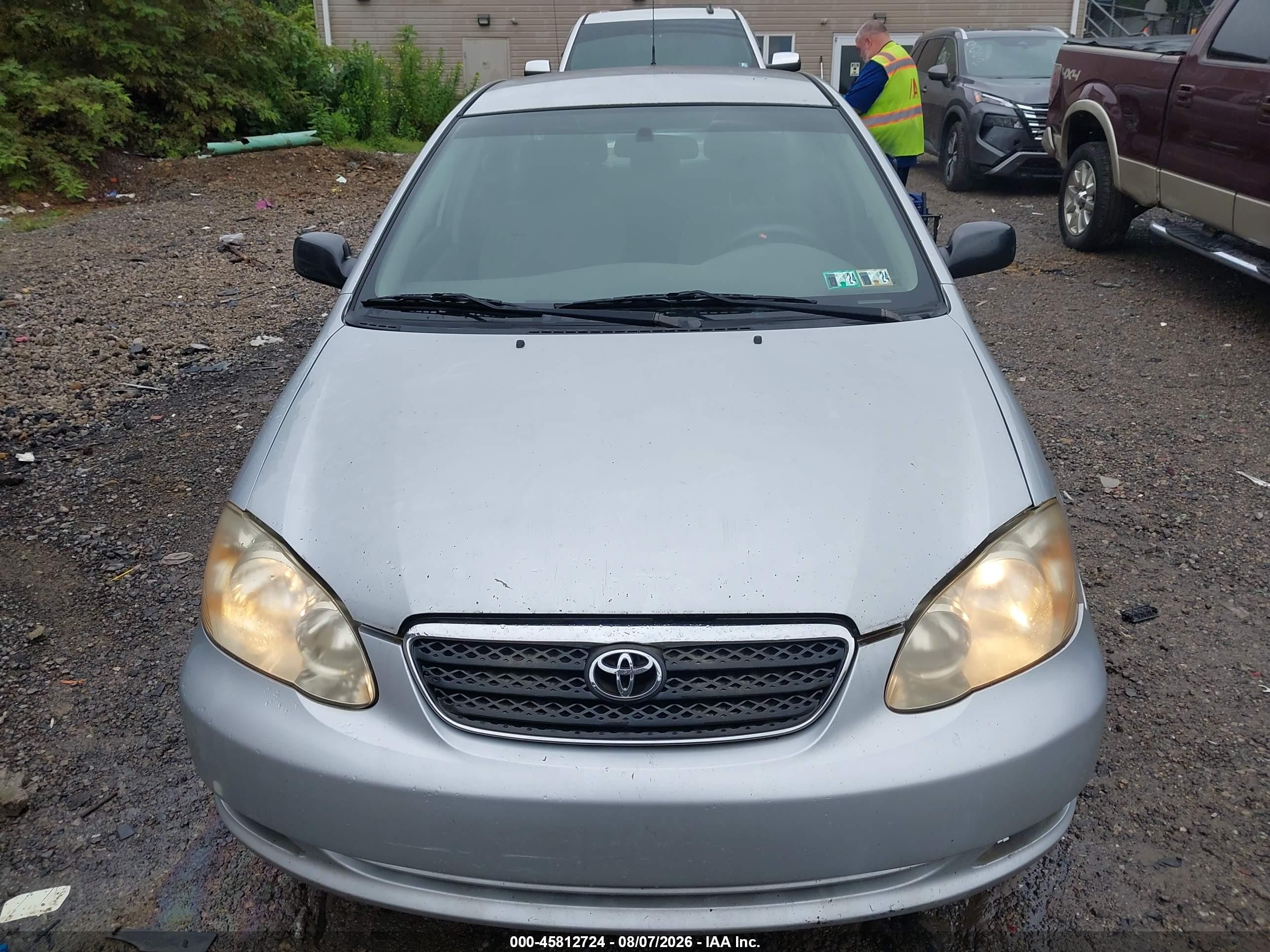 2008 Toyota Corolla Ce Silver vin: 1NXBR32EX8Z023522