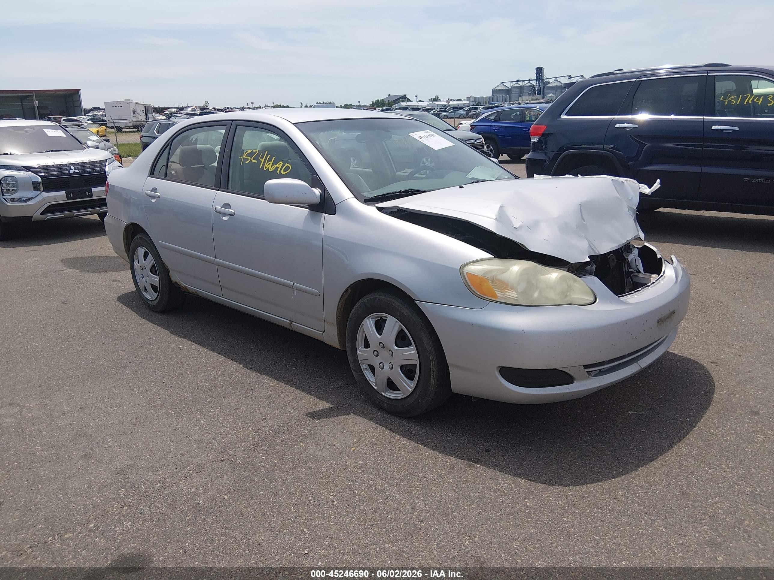 2008 Toyota Corolla Le Серебряный vin: 1NXBR32EX8Z963089