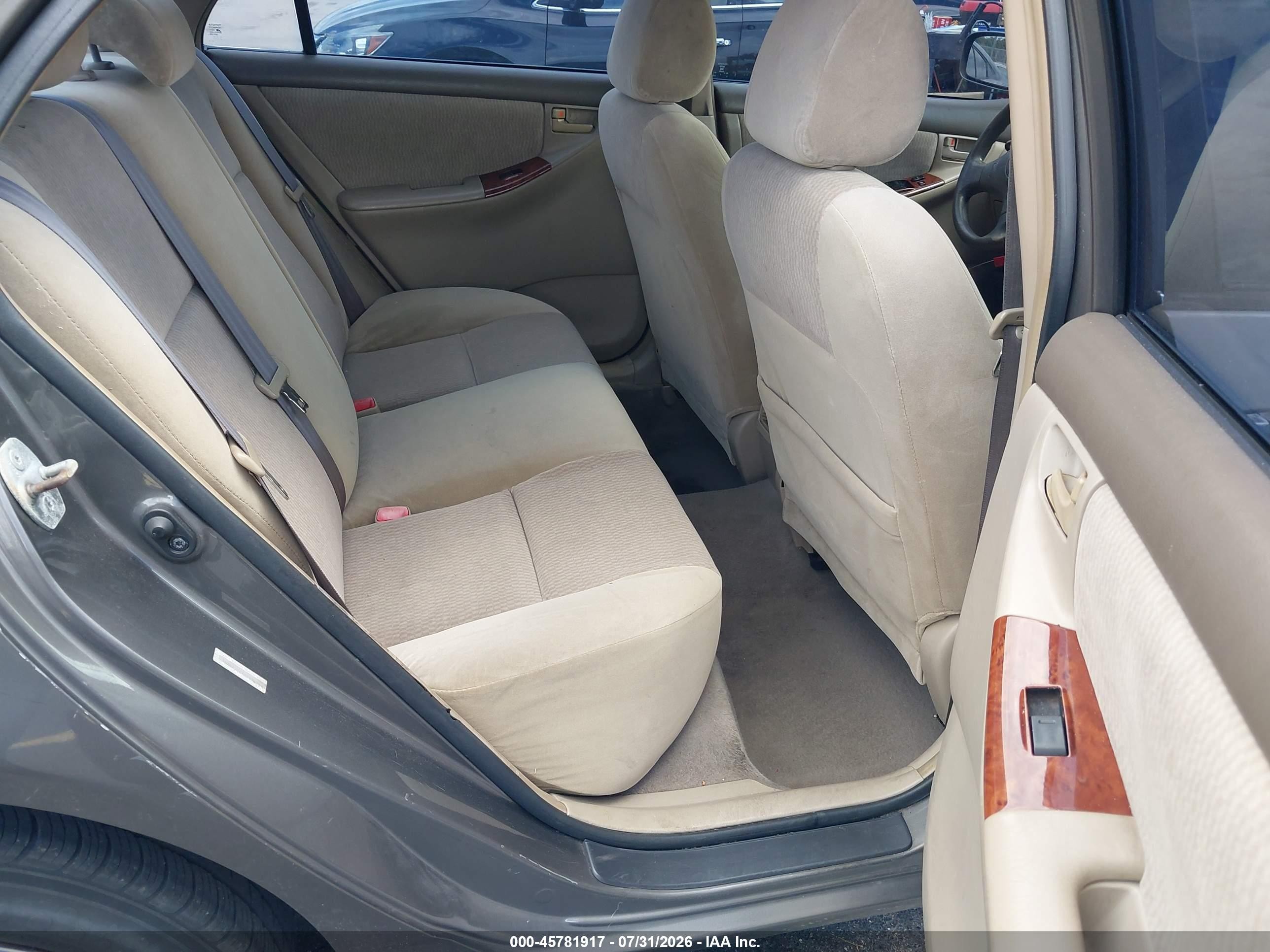 2008 Toyota Corolla Le Gray vin: 1NXBR32EX8Z998943