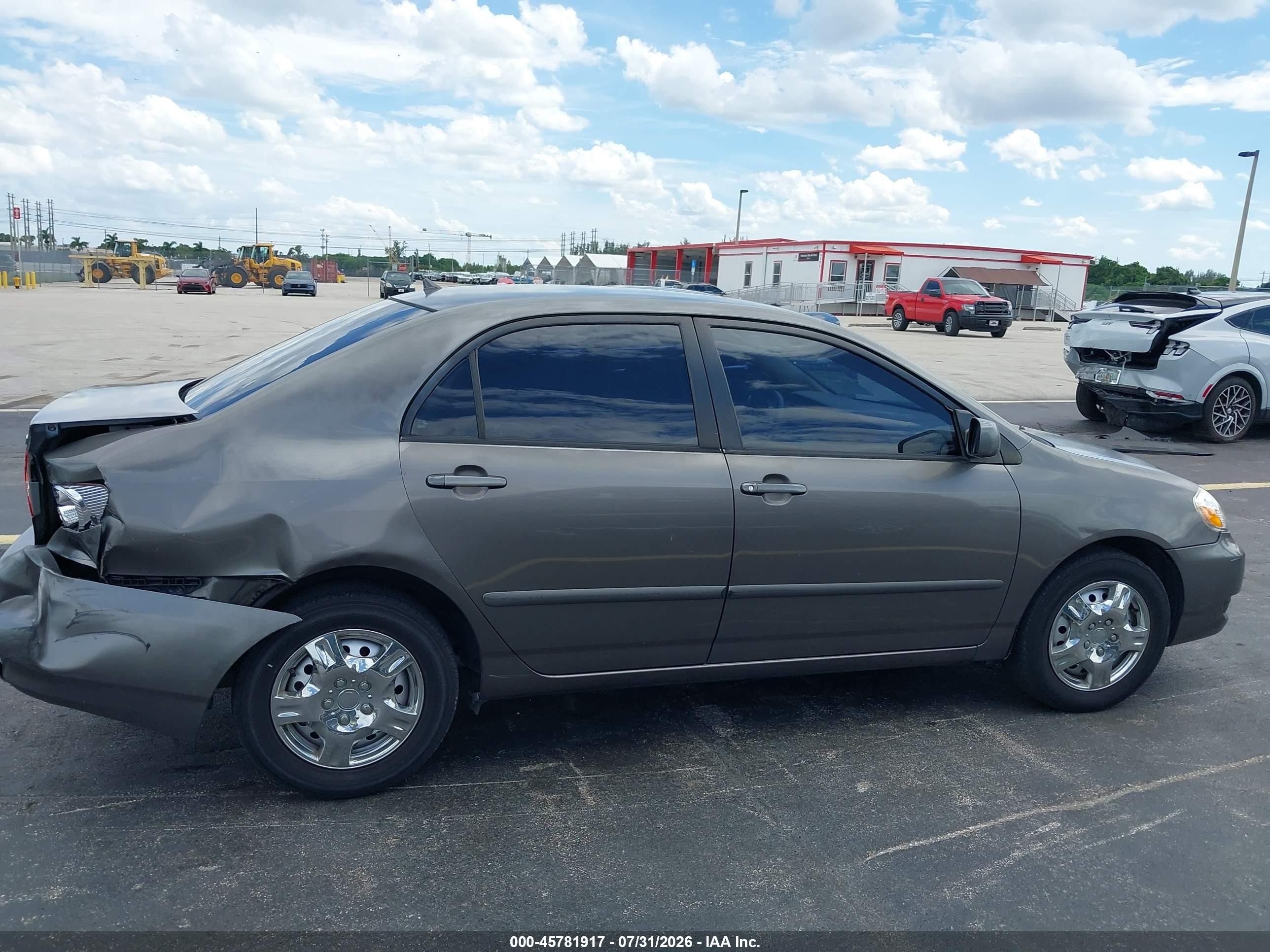 2008 Toyota Corolla Le Gray vin: 1NXBR32EX8Z998943