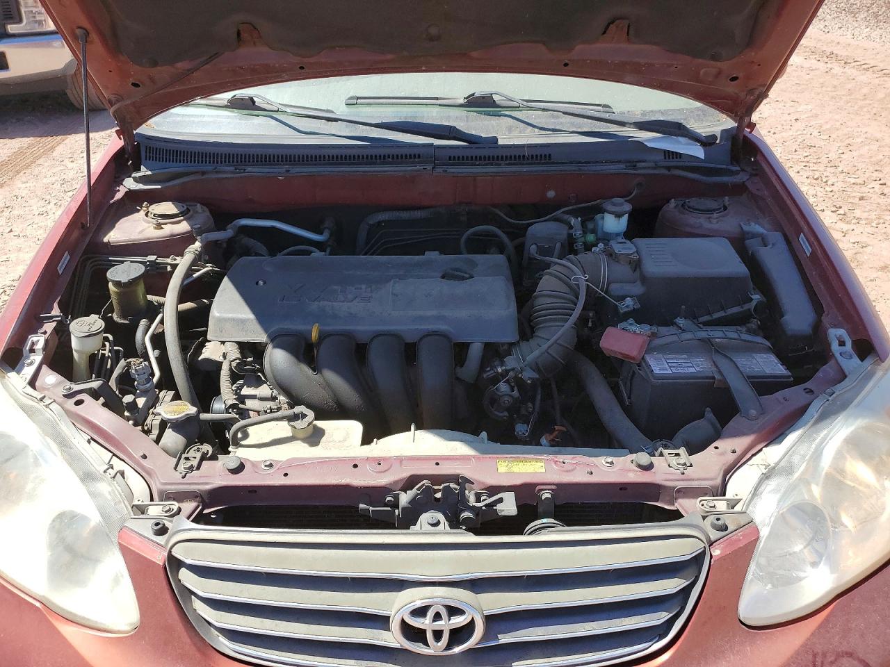 2004 Toyota Corolla Le Красный vin: 1NXBR38E74Z304159