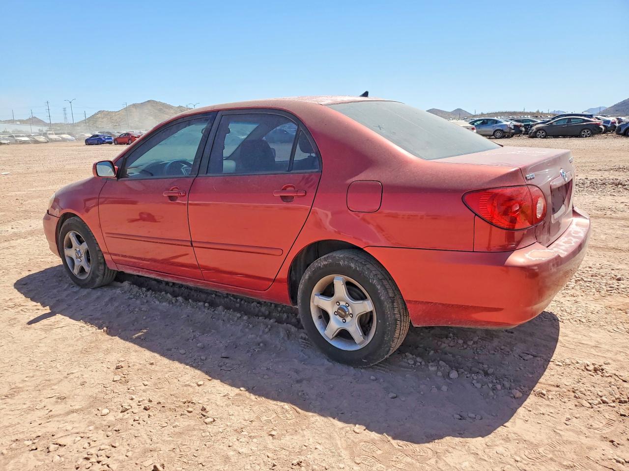 2004 Toyota Corolla Le Красный vin: 1NXBR38E74Z304159