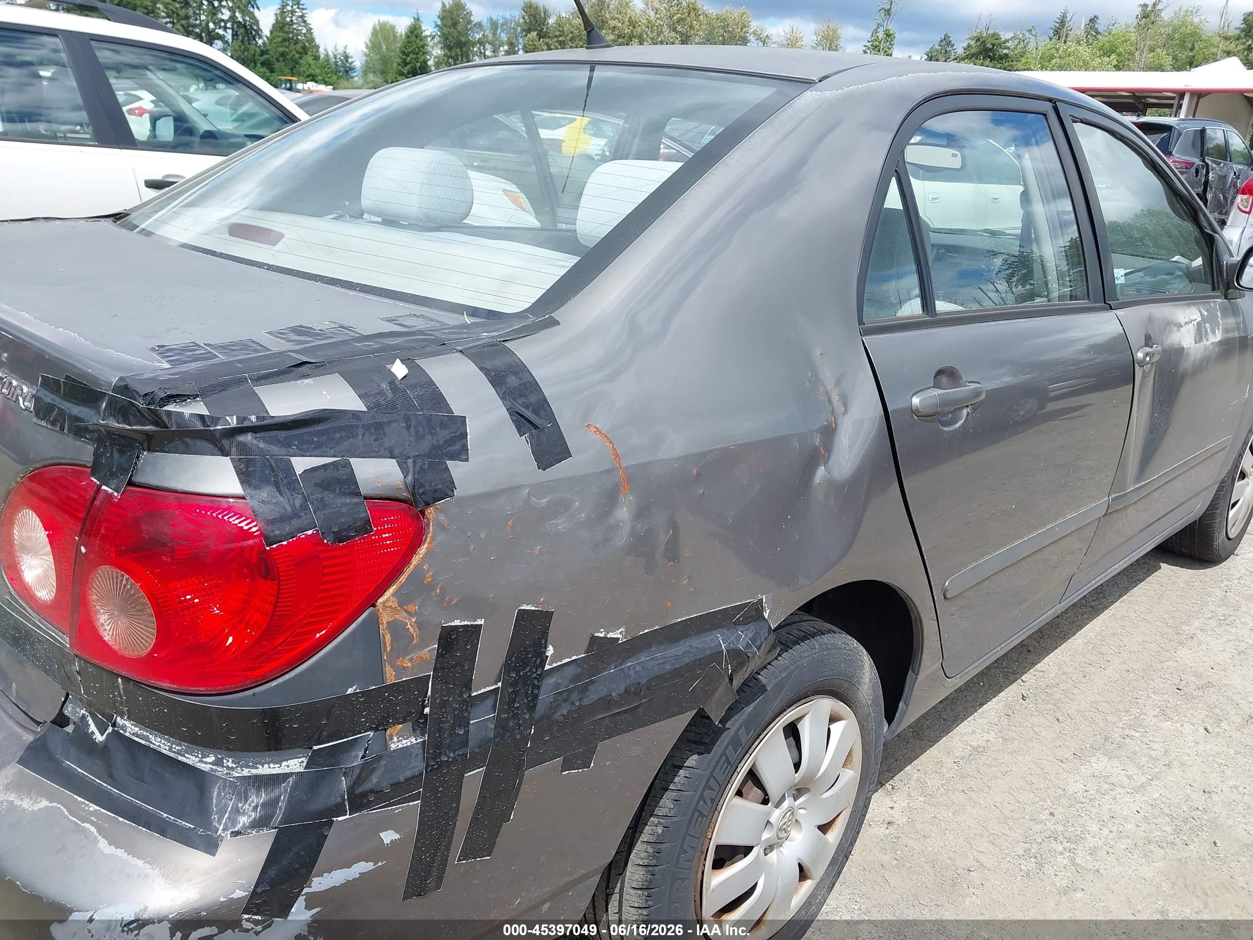 2004 Toyota Corolla Le Gray vin: 1NXBR38EX4Z253613