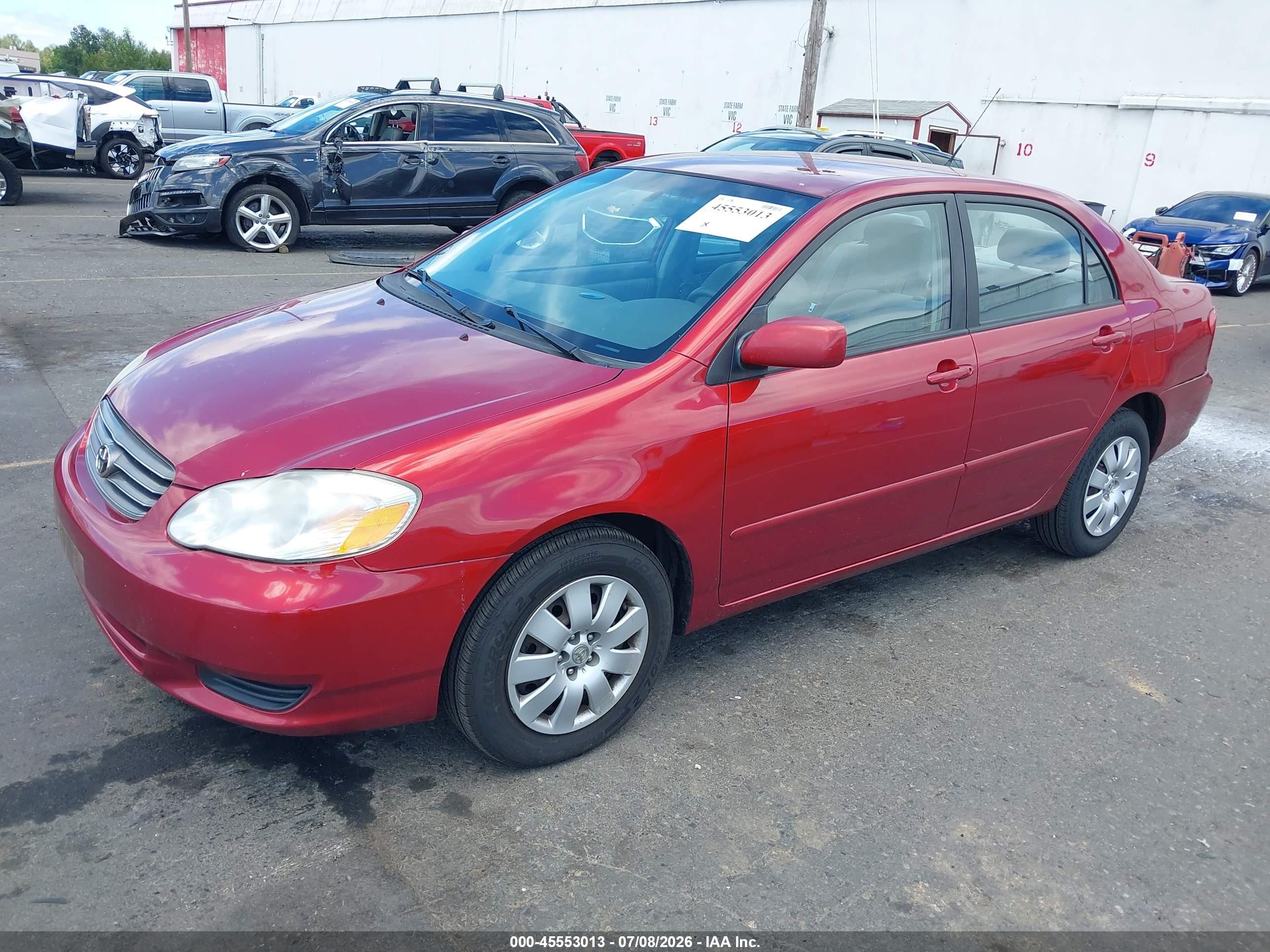 2004 Toyota Corolla Le Red vin: 1NXBR38EX4Z302406