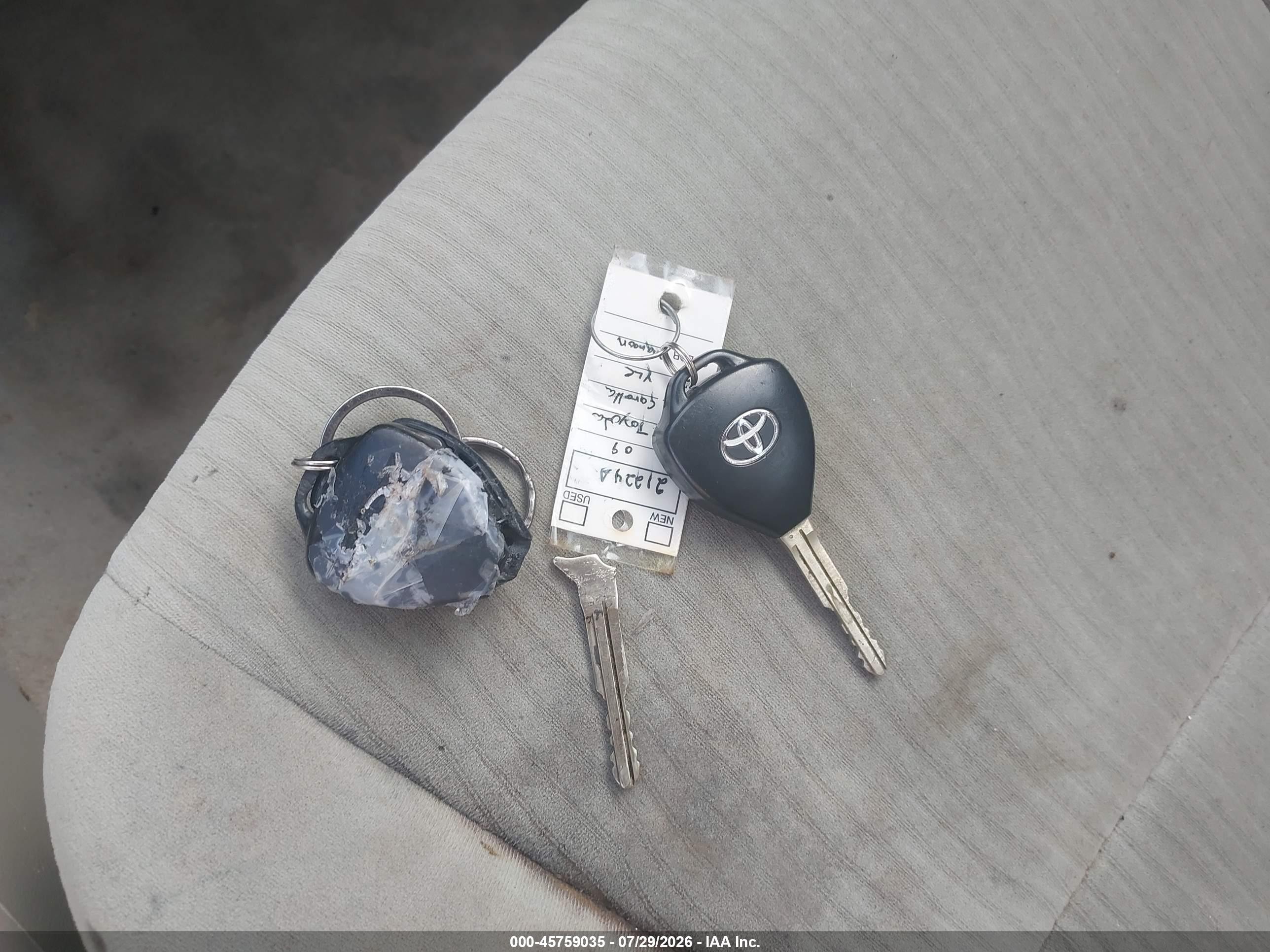 2009 Toyota Corolla Xle Красный vin: 1NXBU40E09Z015180