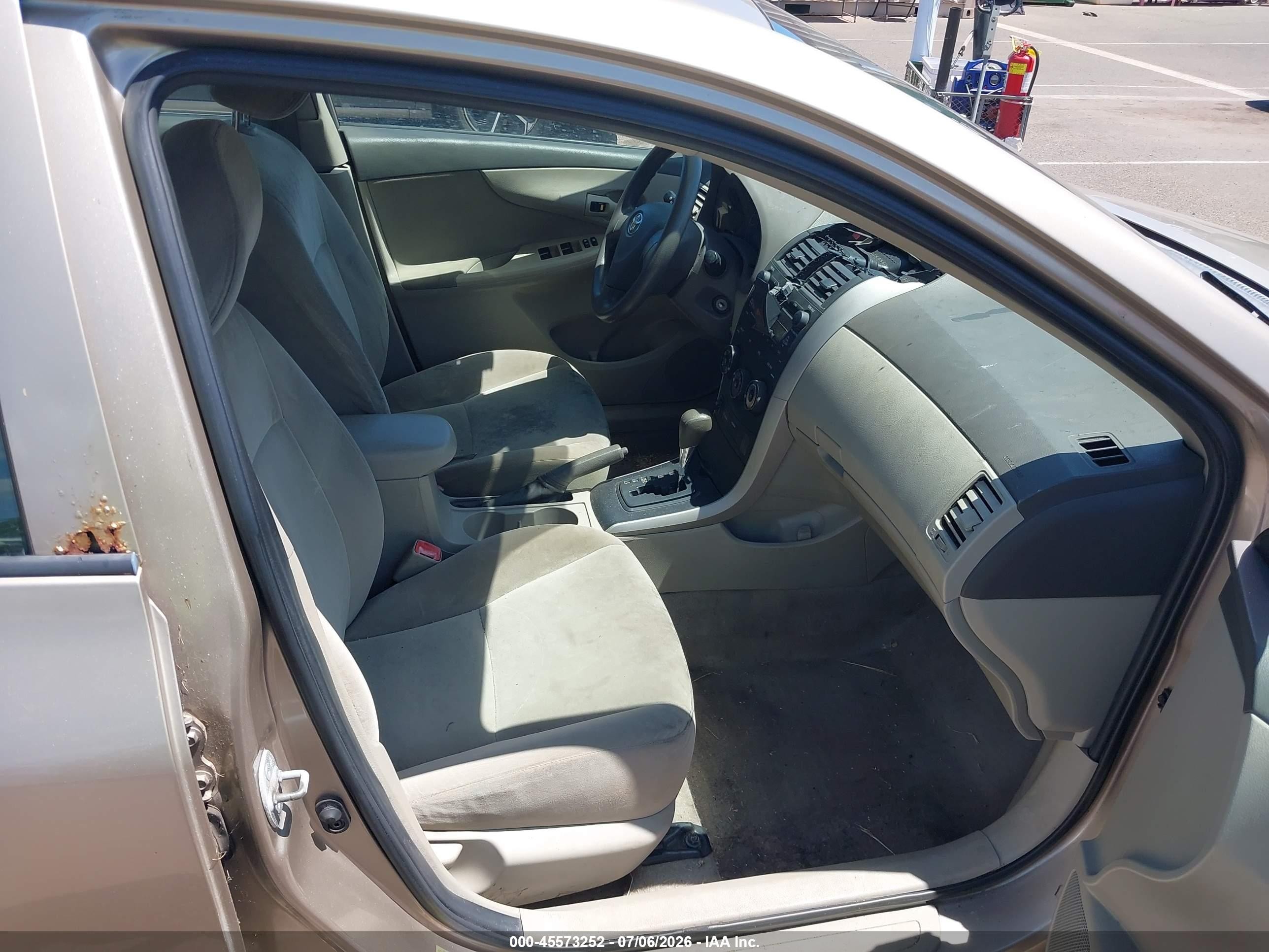2009 Toyota Corolla Le/s/xle Gold vin: 1NXBU40E09Z027801