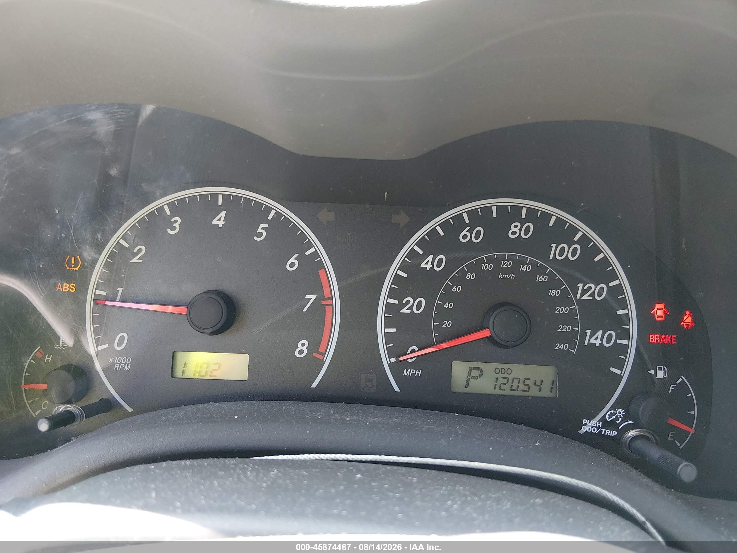2009 Toyota Corolla   Белый vin: 1NXBU40E09Z031105