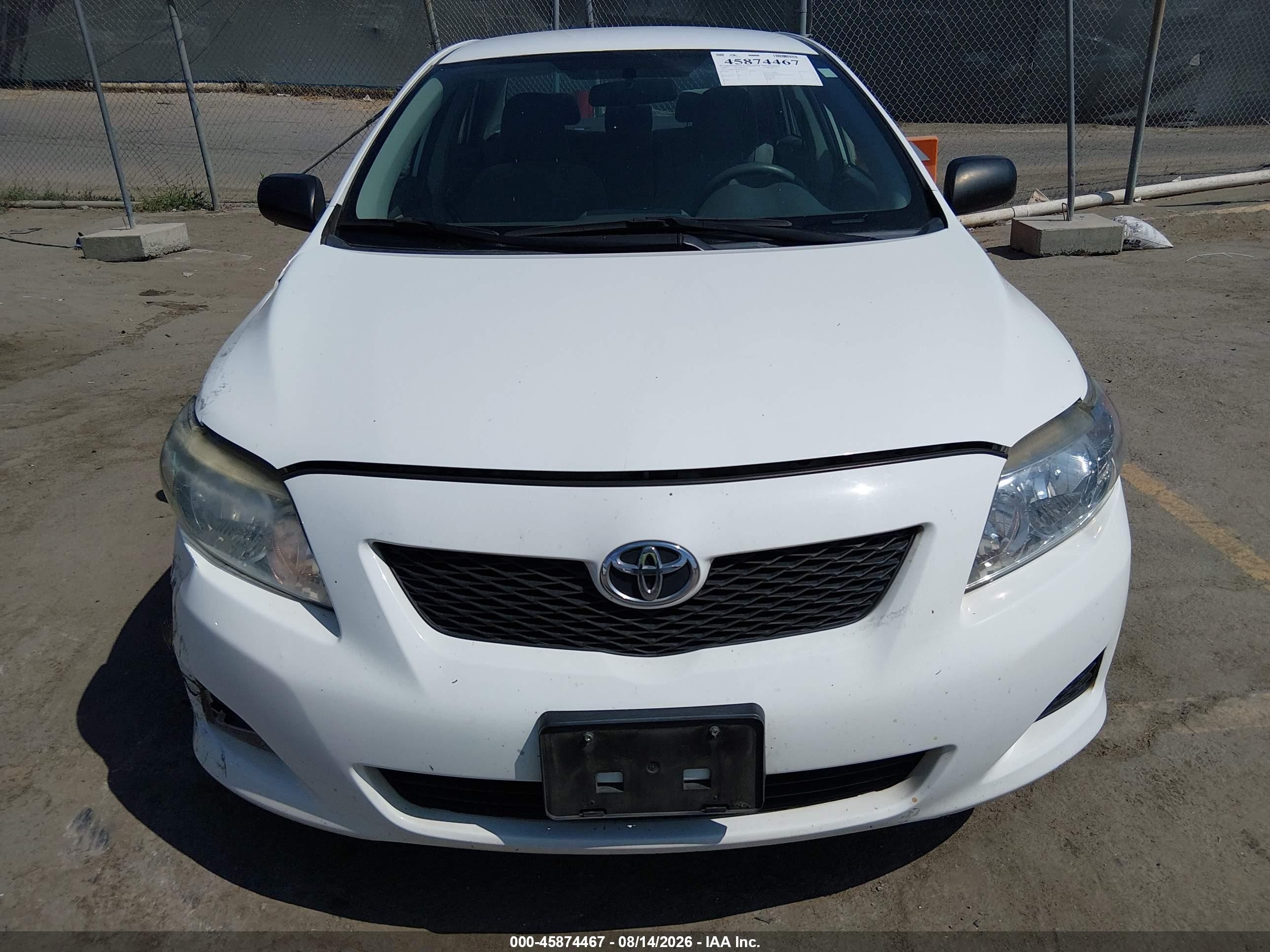 2009 Toyota Corolla   Белый vin: 1NXBU40E09Z031105