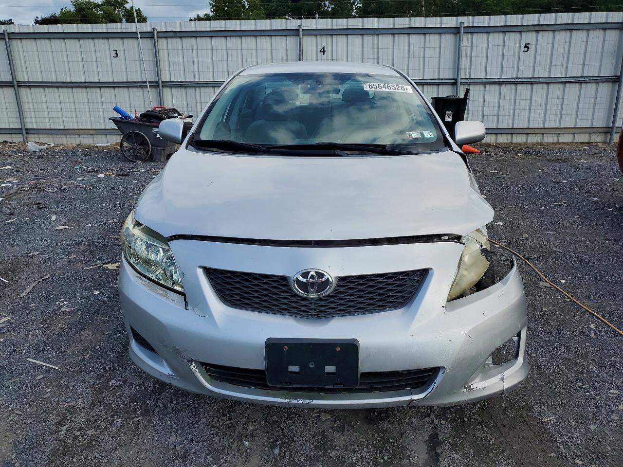 2009 Toyota Corolla Le Silver vin: 1NXBU40E09Z061253