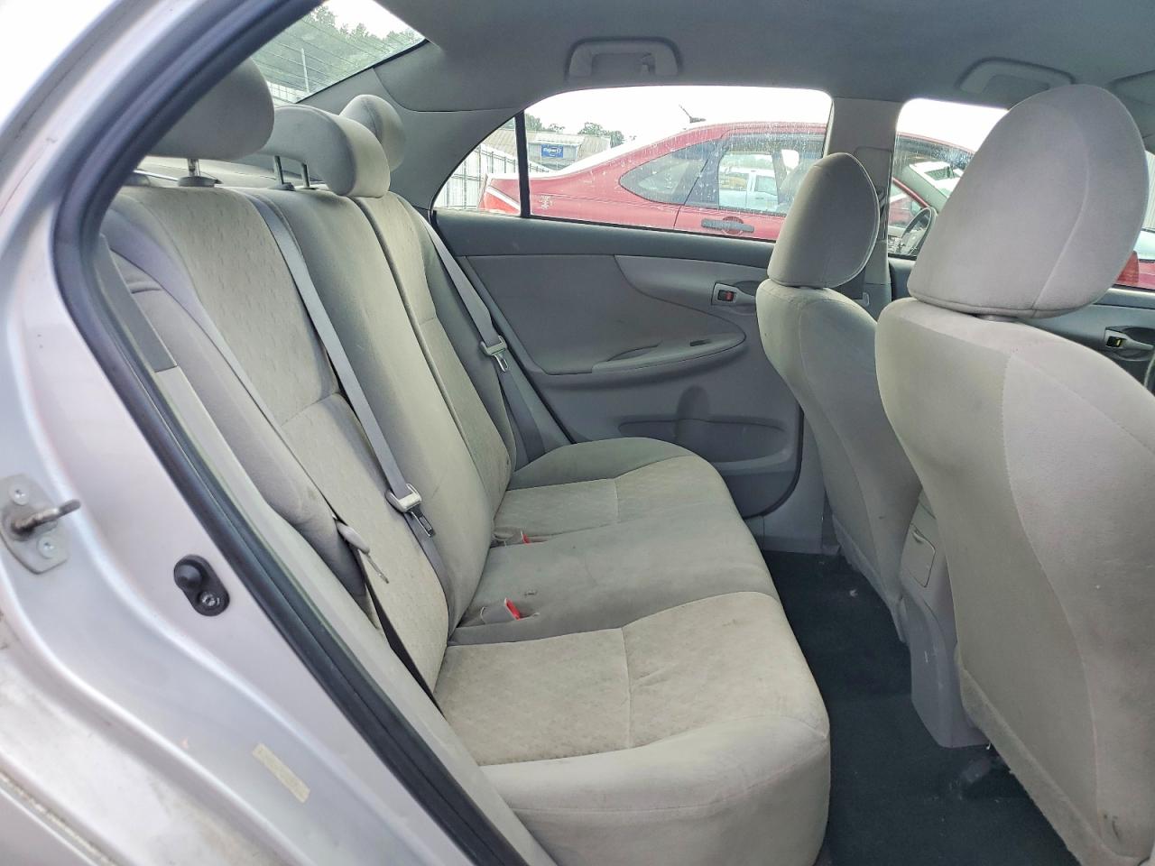 2009 Toyota Corolla Le Silver vin: 1NXBU40E09Z061253