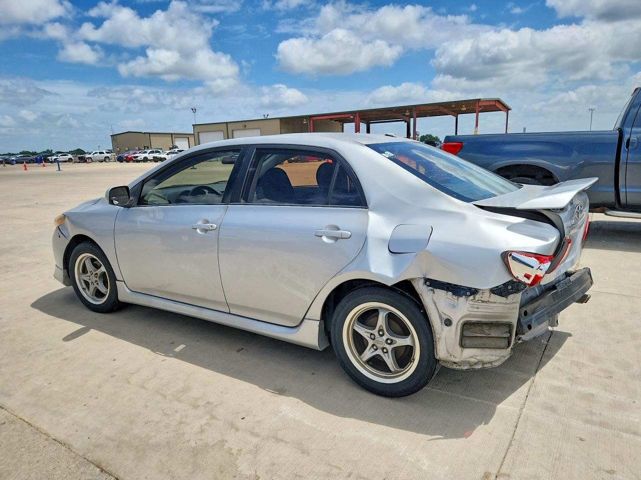 2009 Toyota Corolla S Silver vin: 1NXBU40E09Z067201