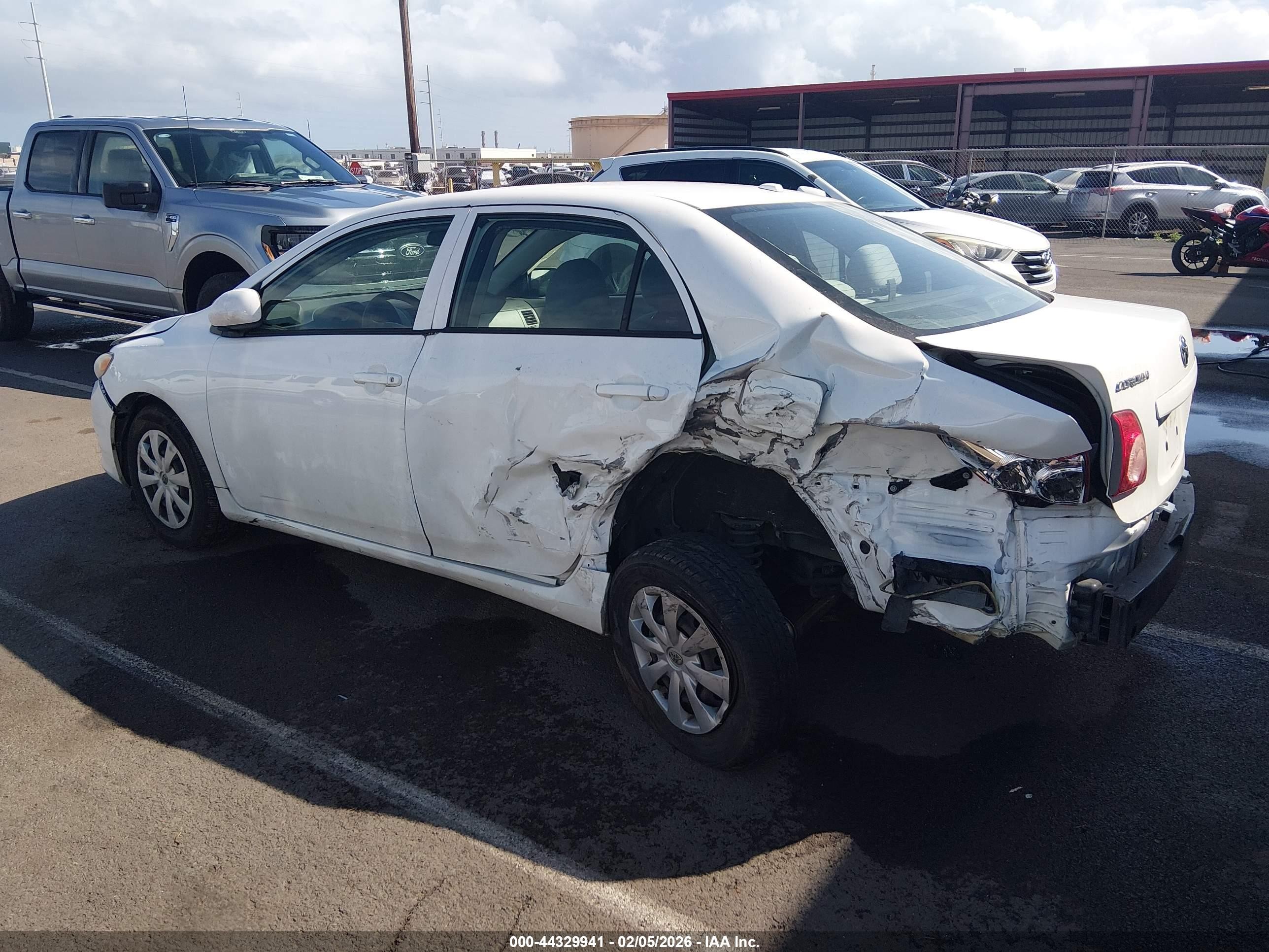 2009 Toyota Corolla Le Белый vin: 1NXBU40E09Z076688