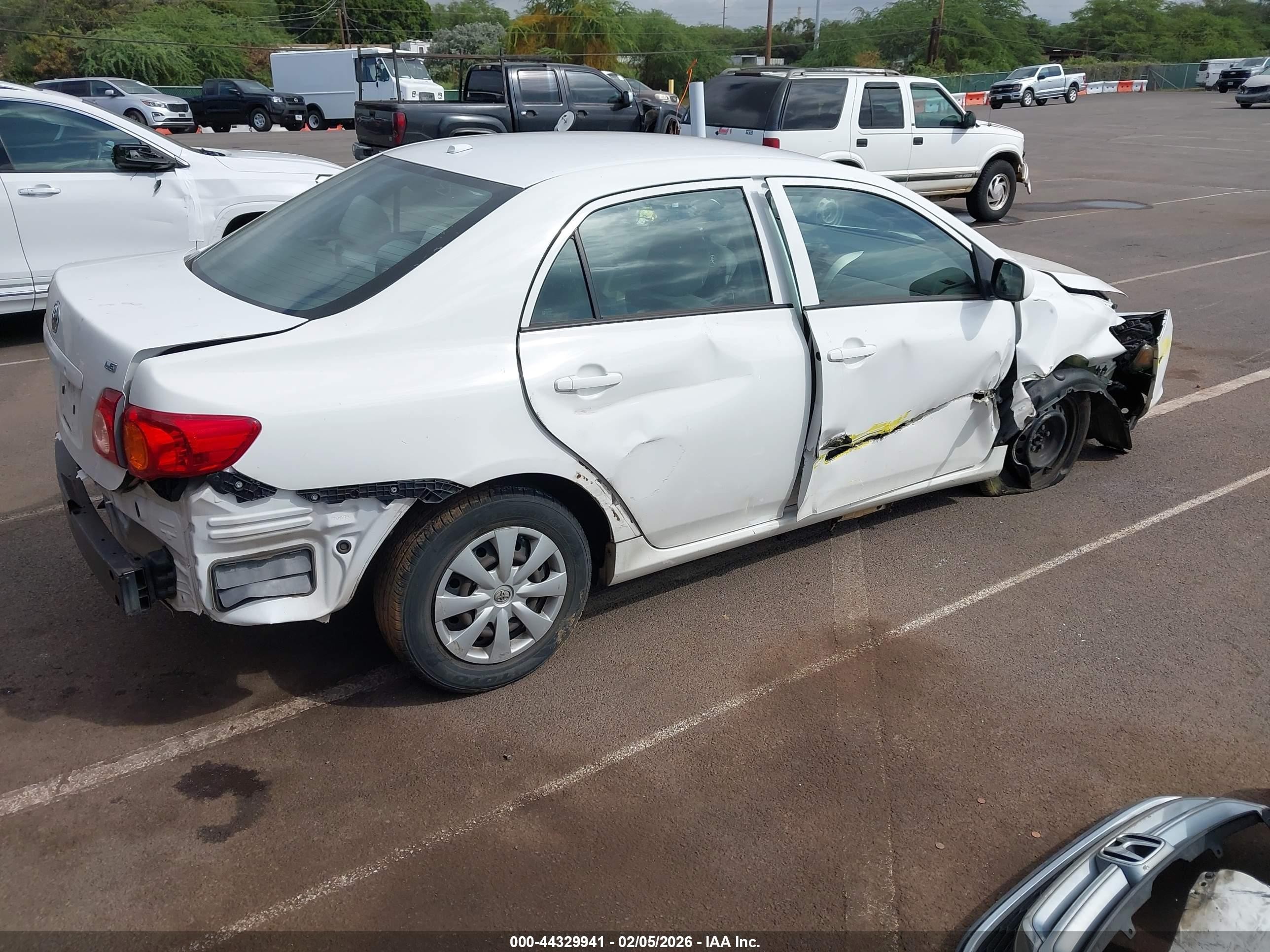 2009 Toyota Corolla Le Белый vin: 1NXBU40E09Z076688