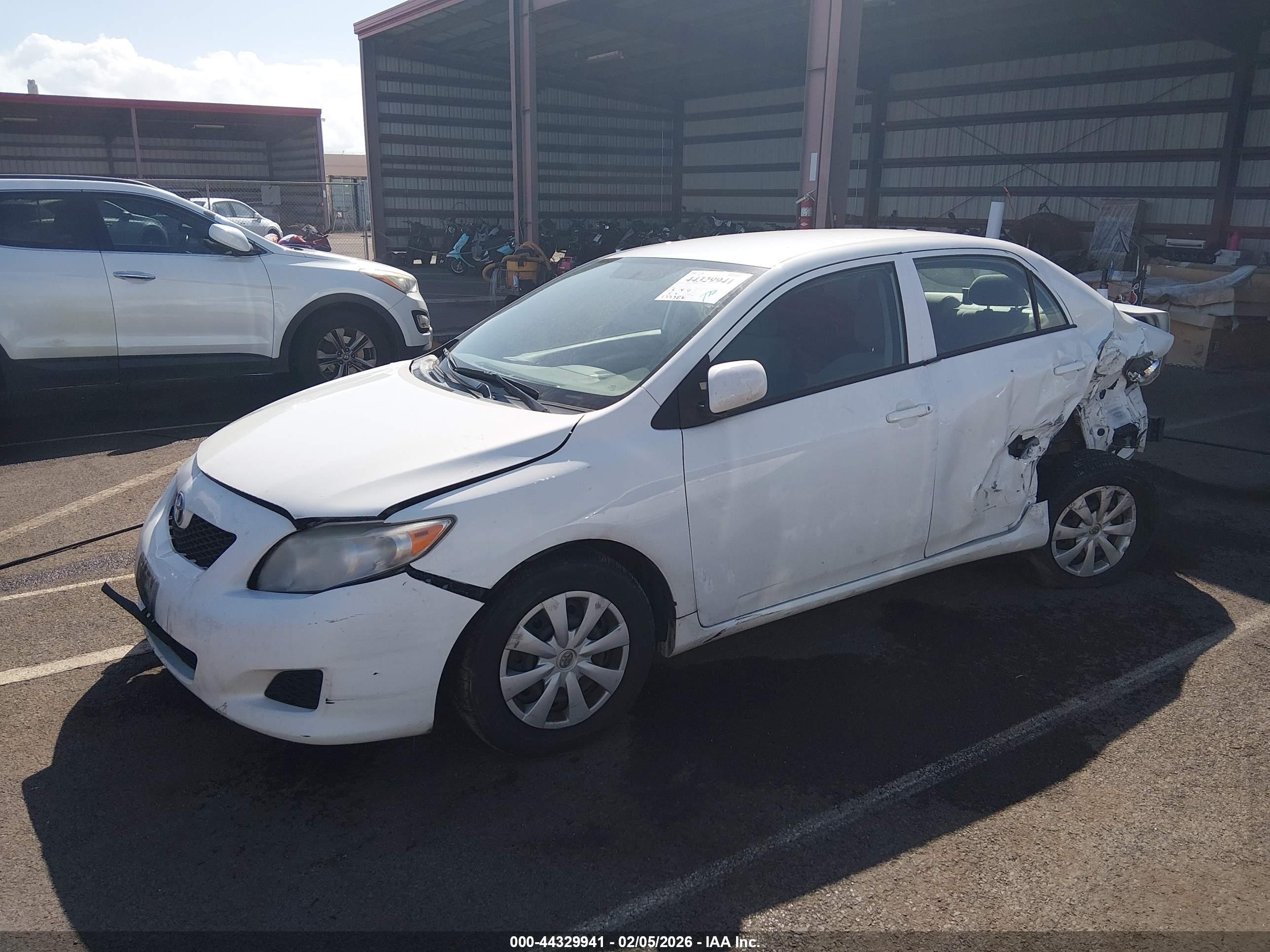 2009 Toyota Corolla Le Белый vin: 1NXBU40E09Z076688
