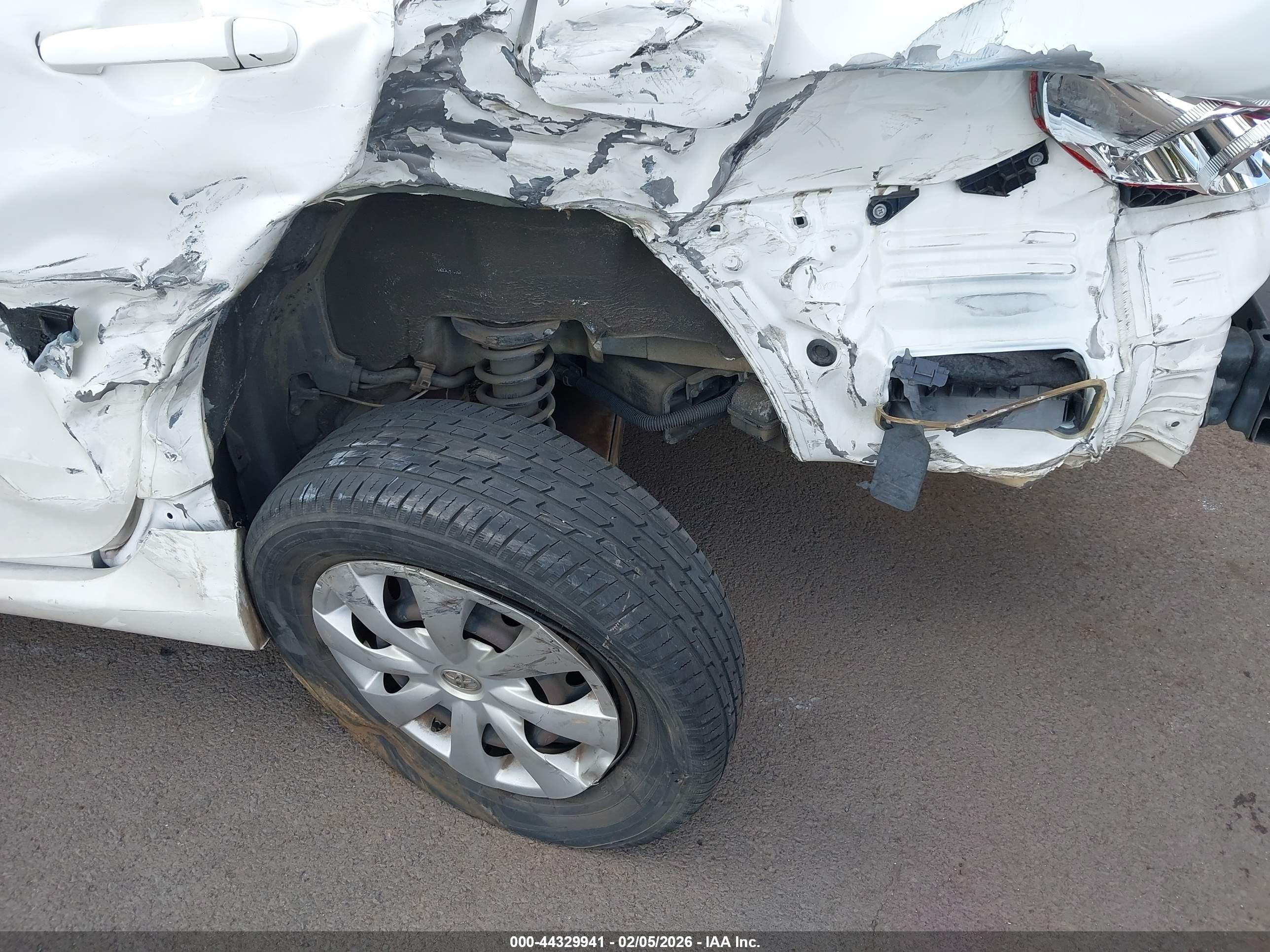 2009 Toyota Corolla Le Белый vin: 1NXBU40E09Z076688