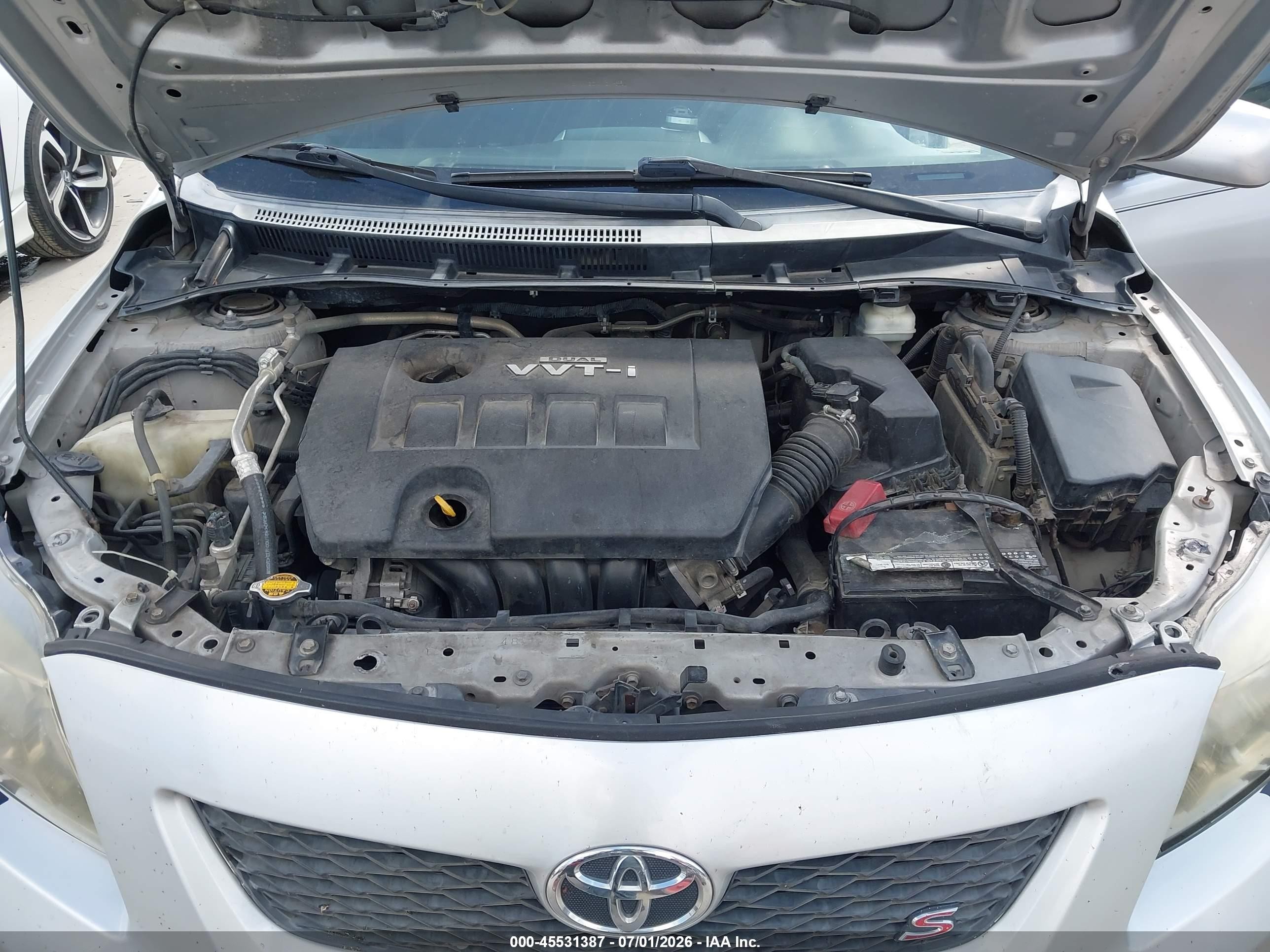 2009 Toyota Corolla S Серебряный vin: 1NXBU40E09Z099954