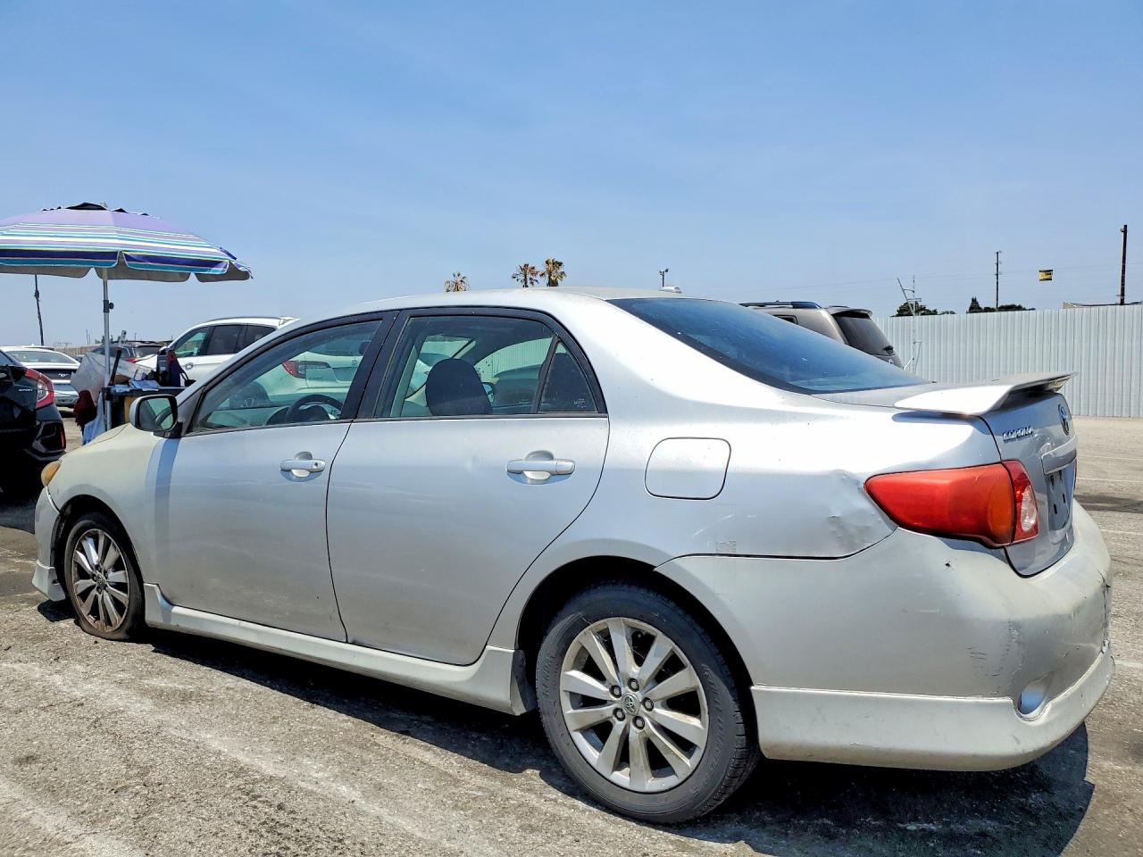 2009 Toyota Corolla S Silver vin: 1NXBU40E09Z127171