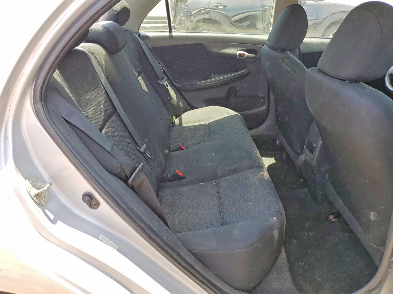 2009 Toyota Corolla S Silver vin: 1NXBU40E09Z127171