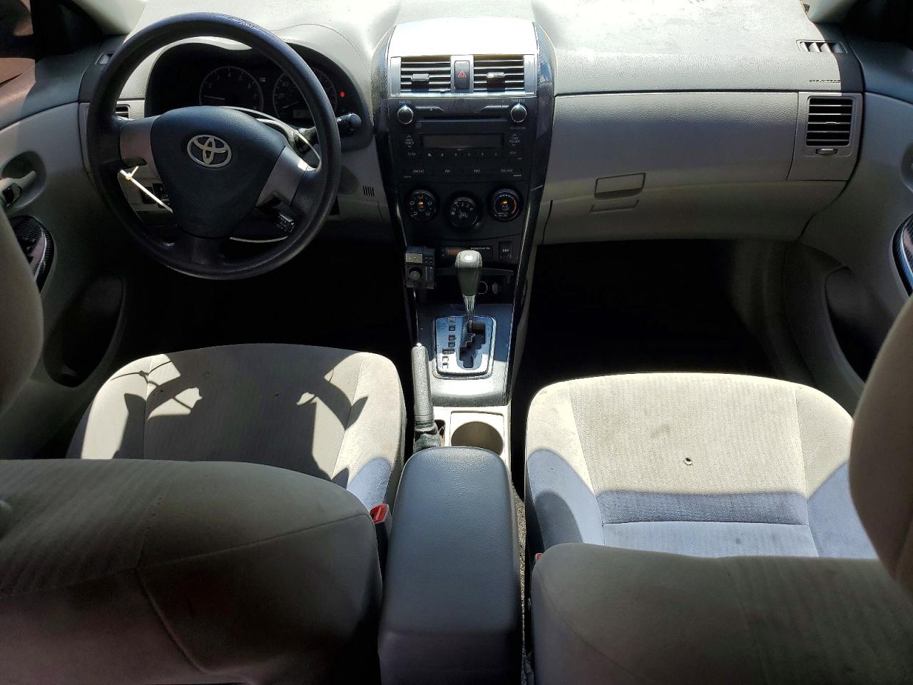 2009 Toyota Corolla Le Silver vin: 1NXBU40E09Z132211