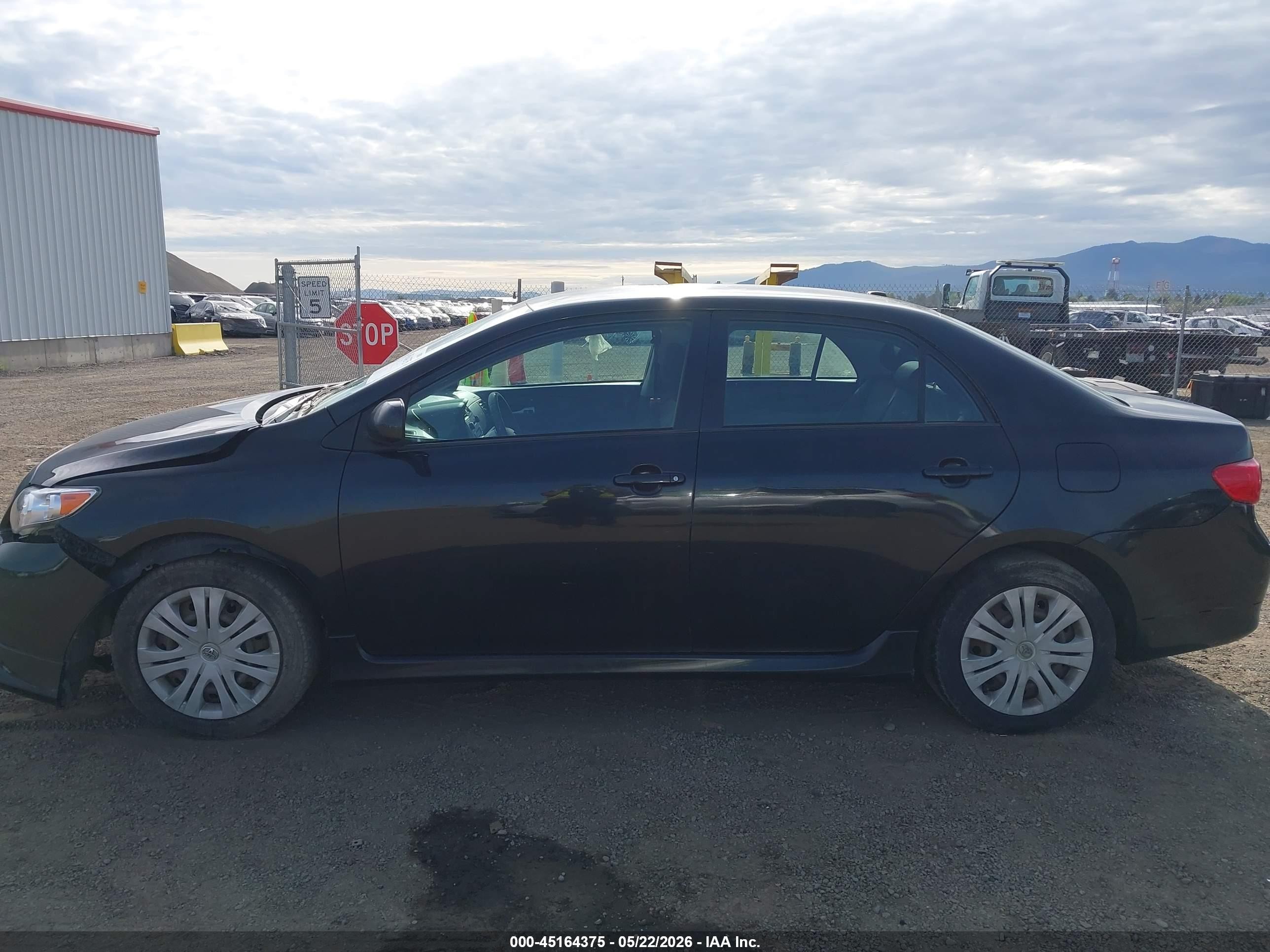 2009 Toyota Corolla S Black vin: 1NXBU40E09Z142818