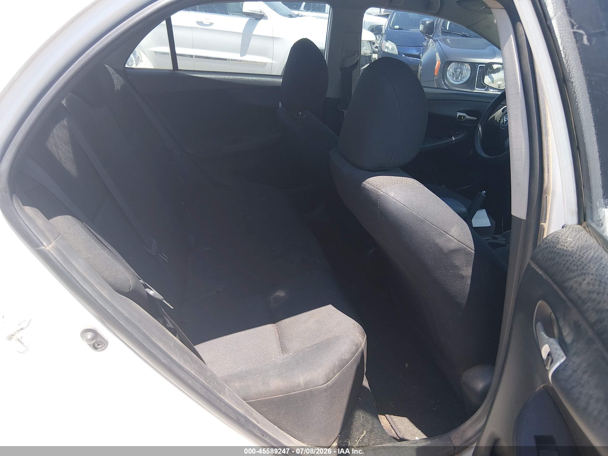2009 Toyota Corolla S Белый vin: 1NXBU40E09Z156704