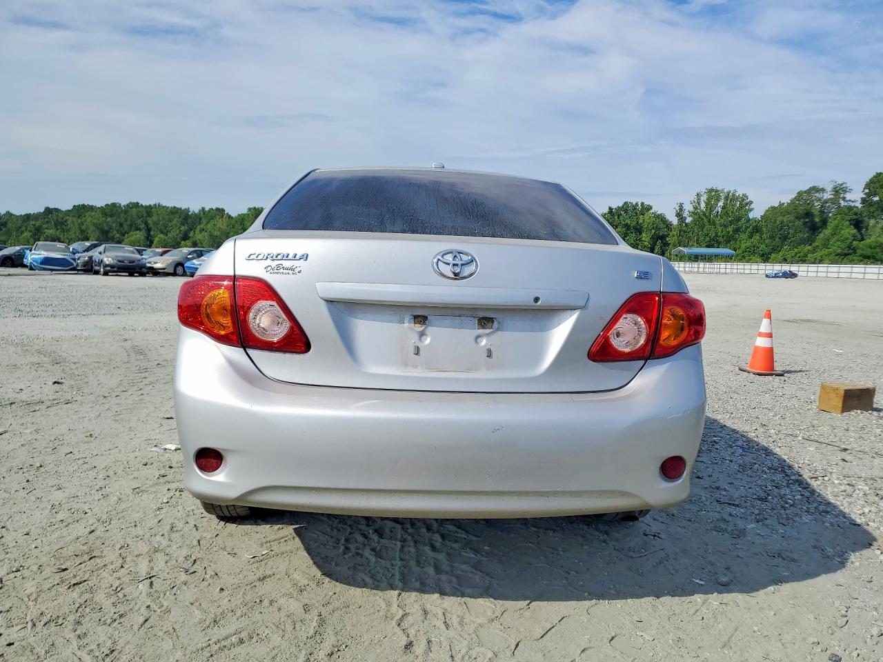 2009 Toyota Corolla Le Silver vin: 1NXBU40E09Z161160