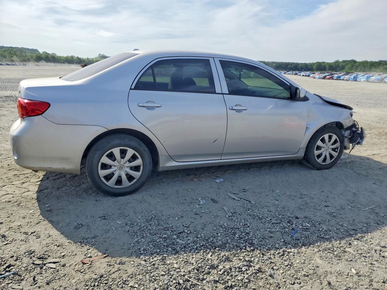 2009 Toyota Corolla Le Silver vin: 1NXBU40E09Z161160