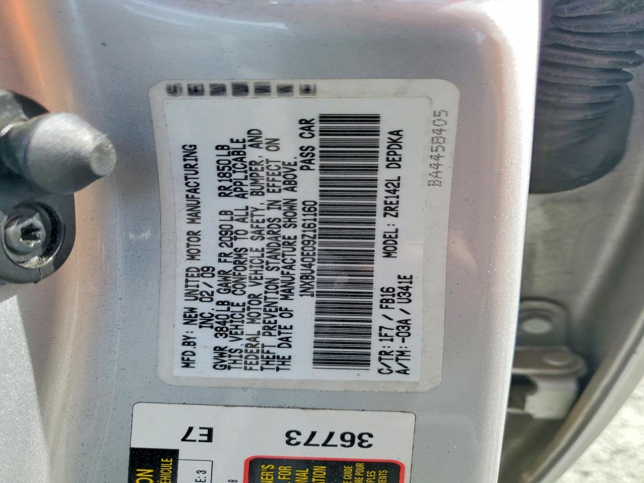 2009 Toyota Corolla Le Silver vin: 1NXBU40E09Z161160