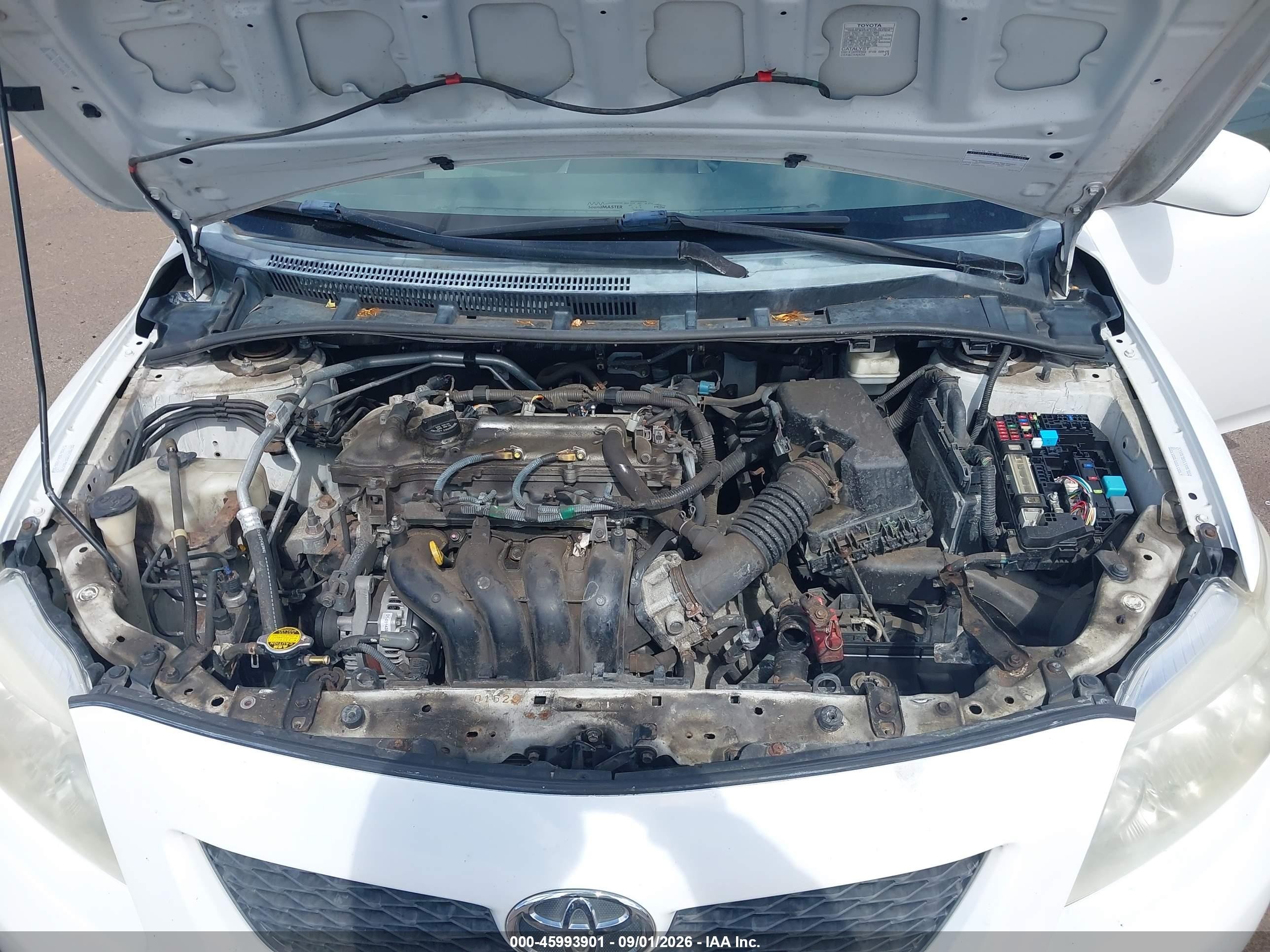 2009 Toyota Corolla Le White vin: 1NXBU40E19Z002115