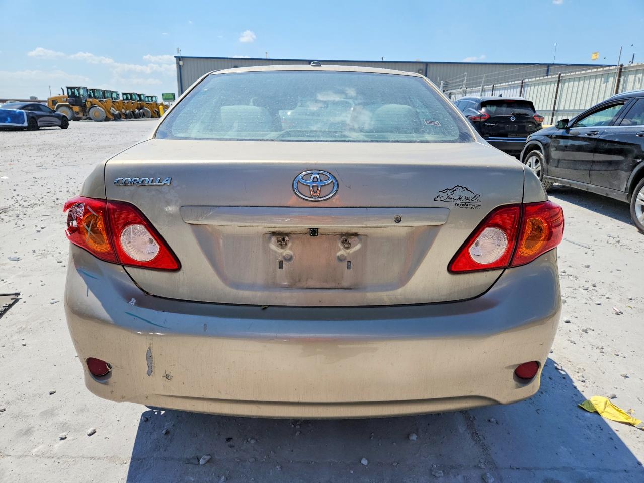 2009 Toyota Corolla Base Silver vin: 1NXBU40E19Z045398