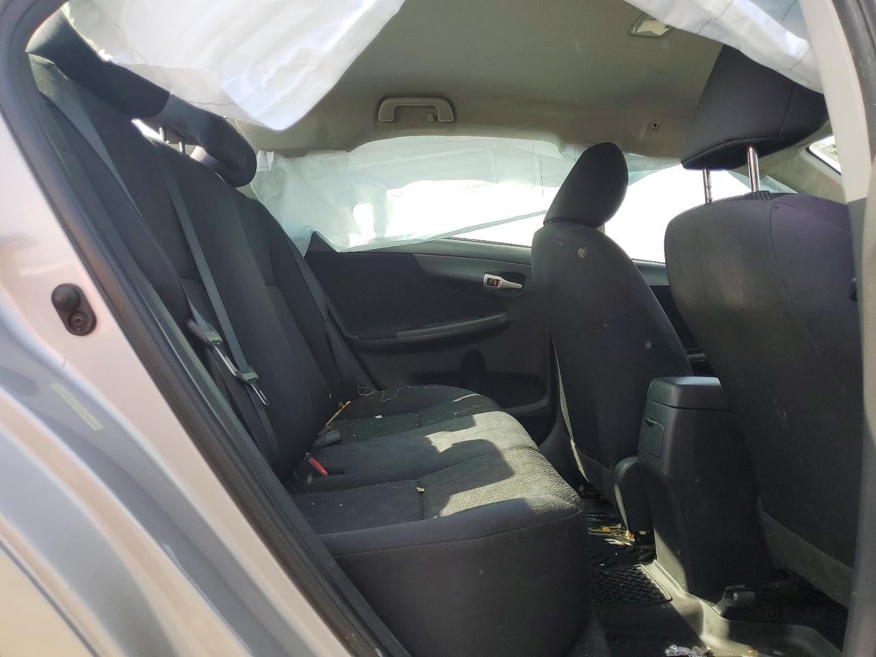 2009 Toyota Corolla S Серебряный vin: 1NXBU40E19Z058152