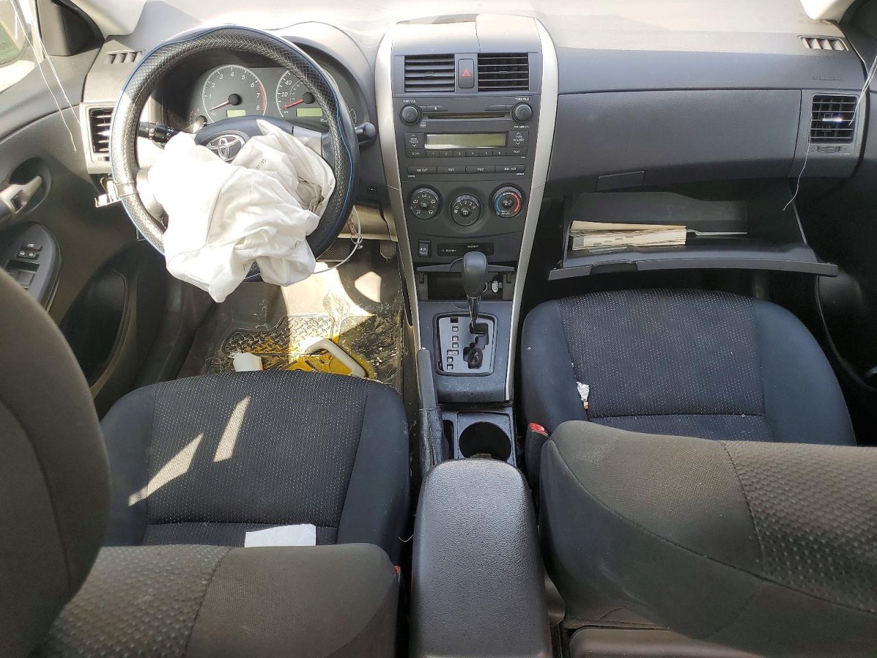 2009 Toyota Corolla S Серебряный vin: 1NXBU40E19Z058152