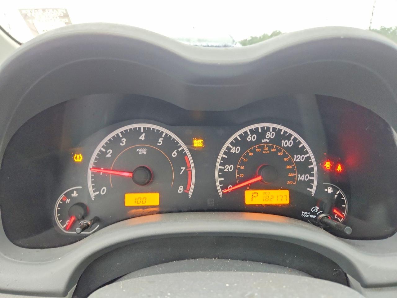 2009 Toyota Corolla Xle Серебряный vin: 1NXBU40E19Z098344