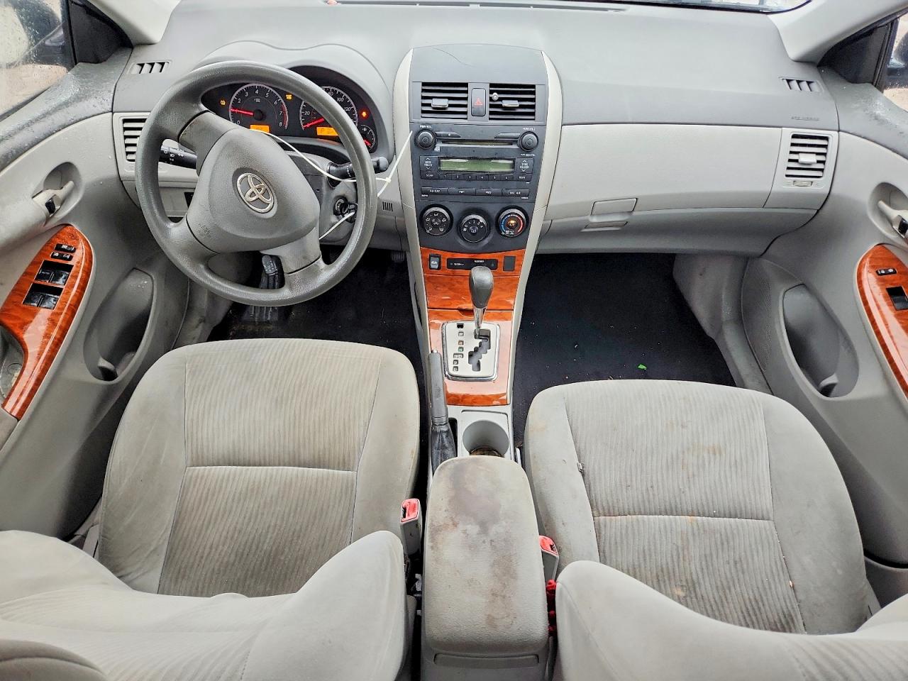 2009 Toyota Corolla Xle Серебряный vin: 1NXBU40E19Z098344