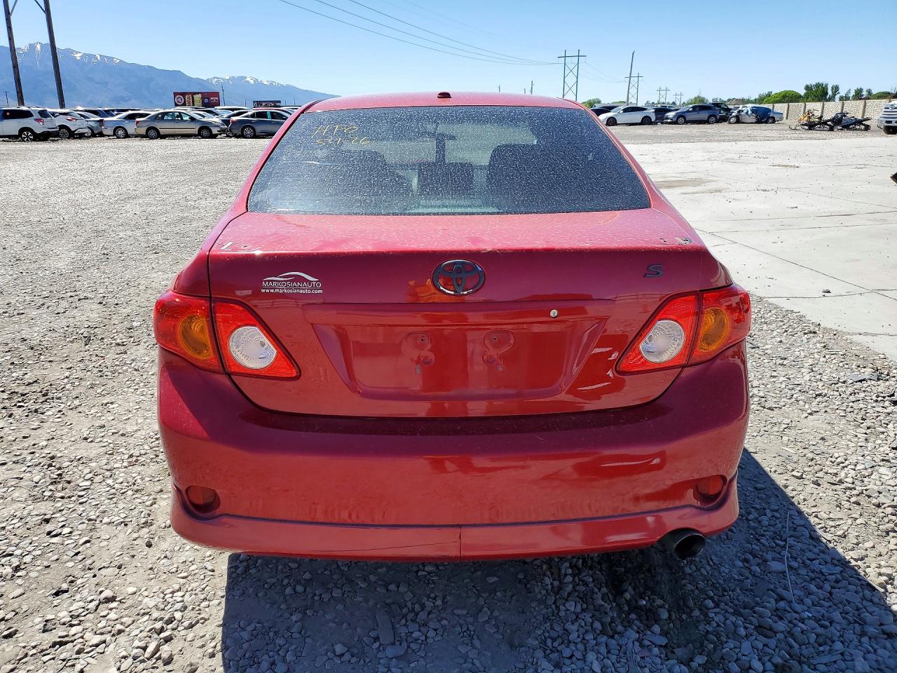 2009 Toyota Corolla S Red vin: 1NXBU40E19Z116020