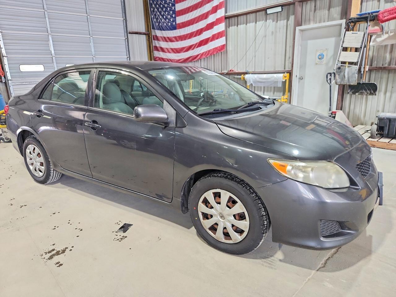 2009 Toyota Corolla Le Charcoal vin: 1NXBU40E19Z123727