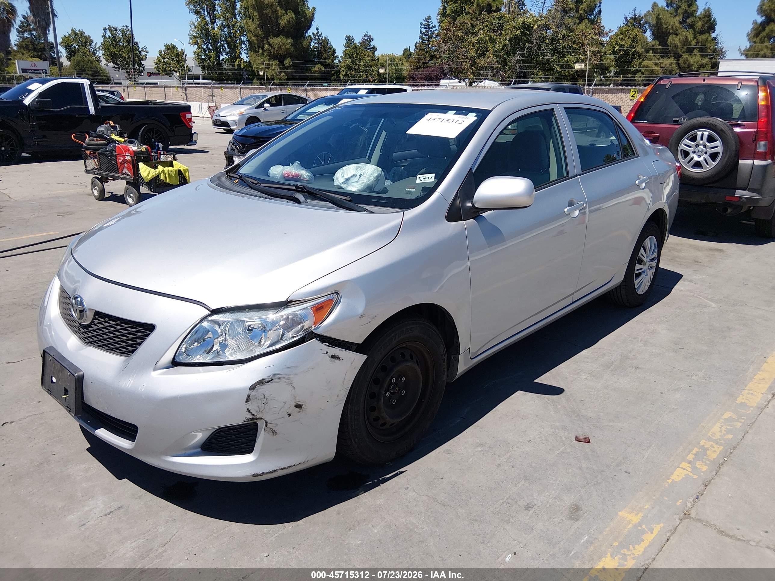 2009 Toyota Corolla Le Silver vin: 1NXBU40E19Z157702