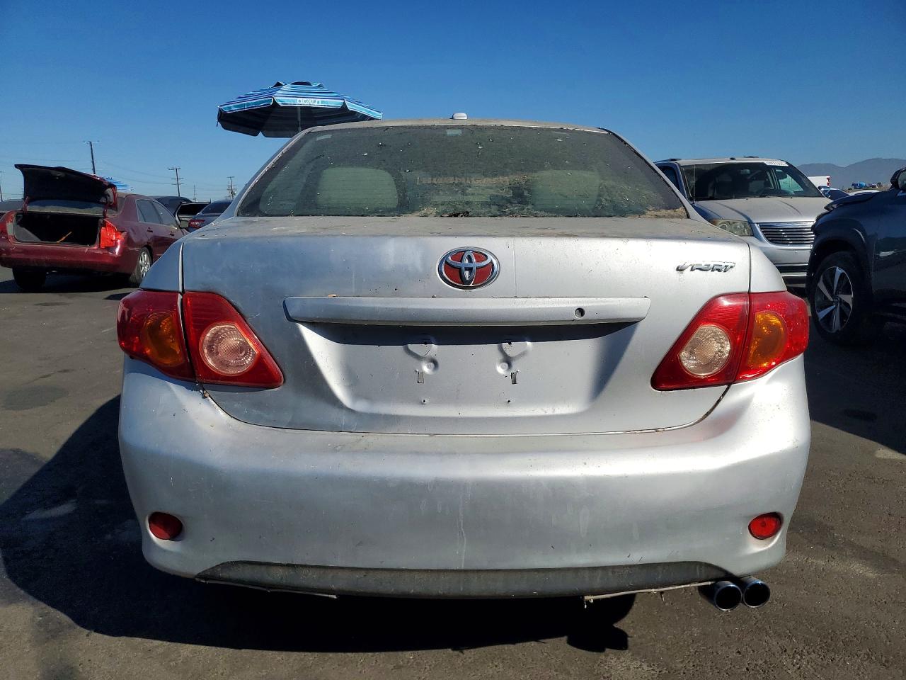 2009 Toyota Corolla Le Silver vin: 1NXBU40E29Z043160