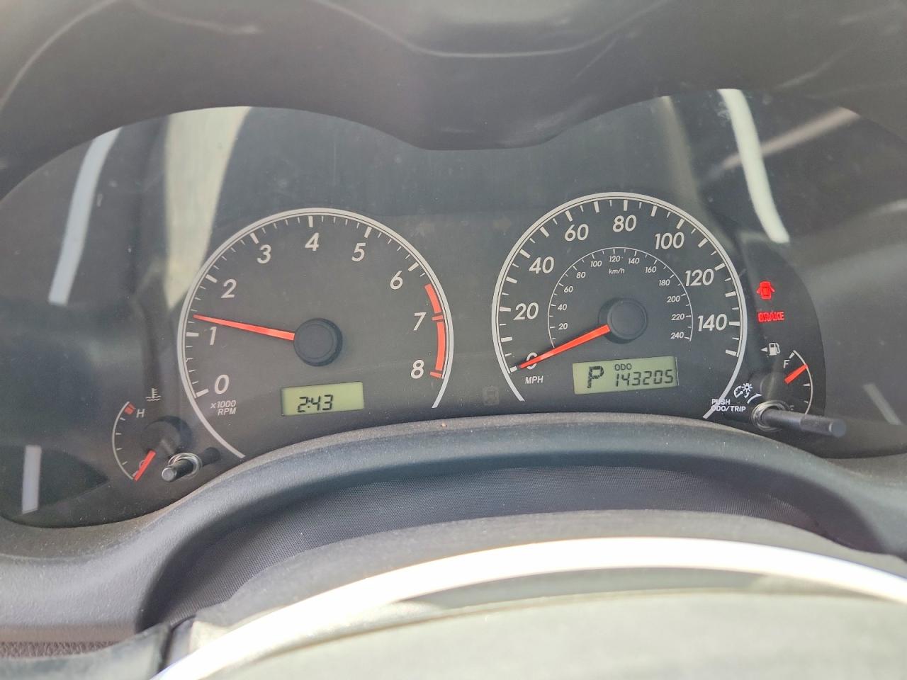 2009 Toyota Corolla S Silver vin: 1NXBU40E29Z047564