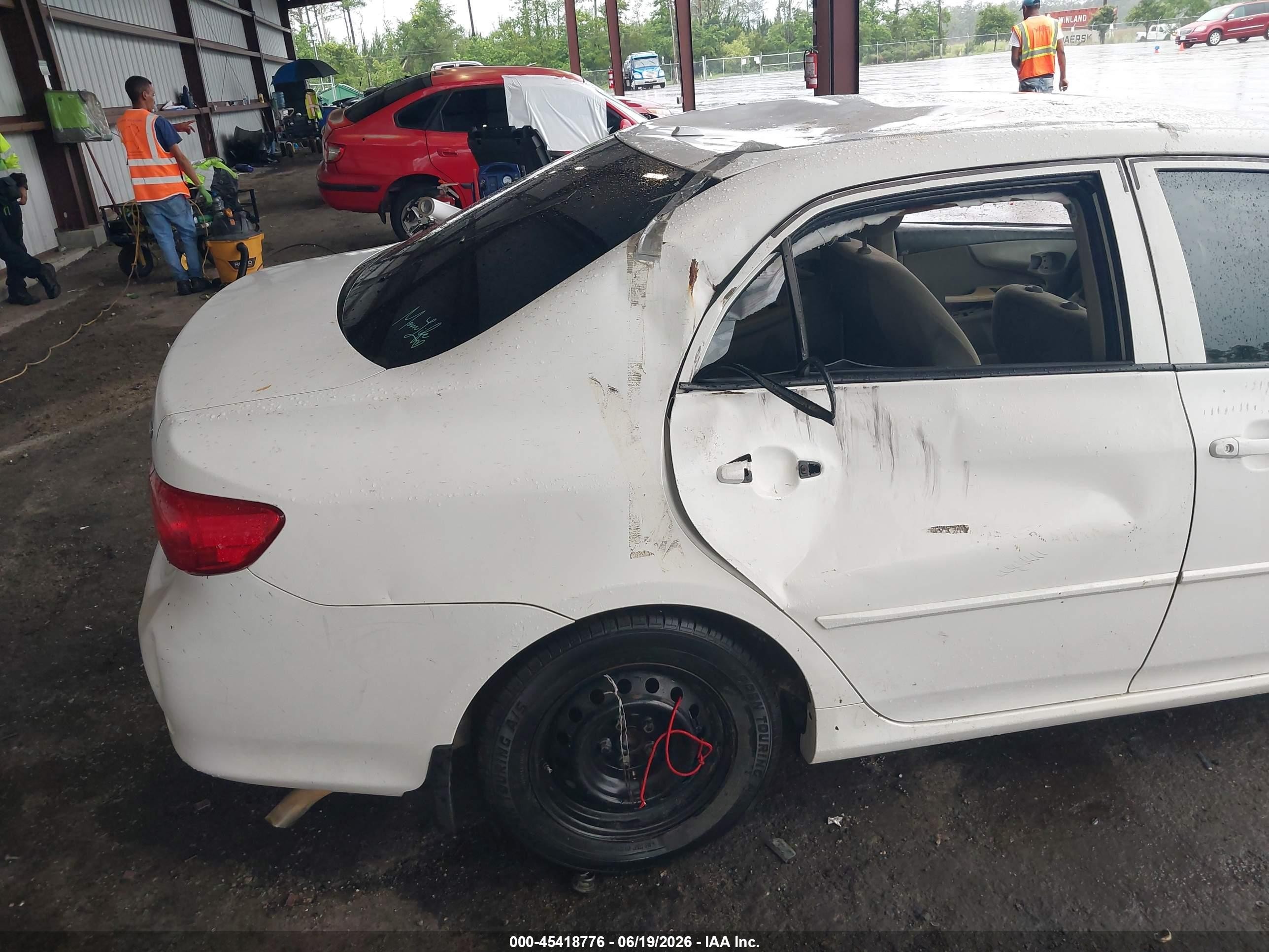 2009 Toyota Corolla Le White vin: 1NXBU40E29Z054367