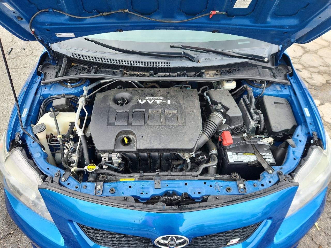 2009 Toyota Corolla S Blue vin: 1NXBU40E29Z077194